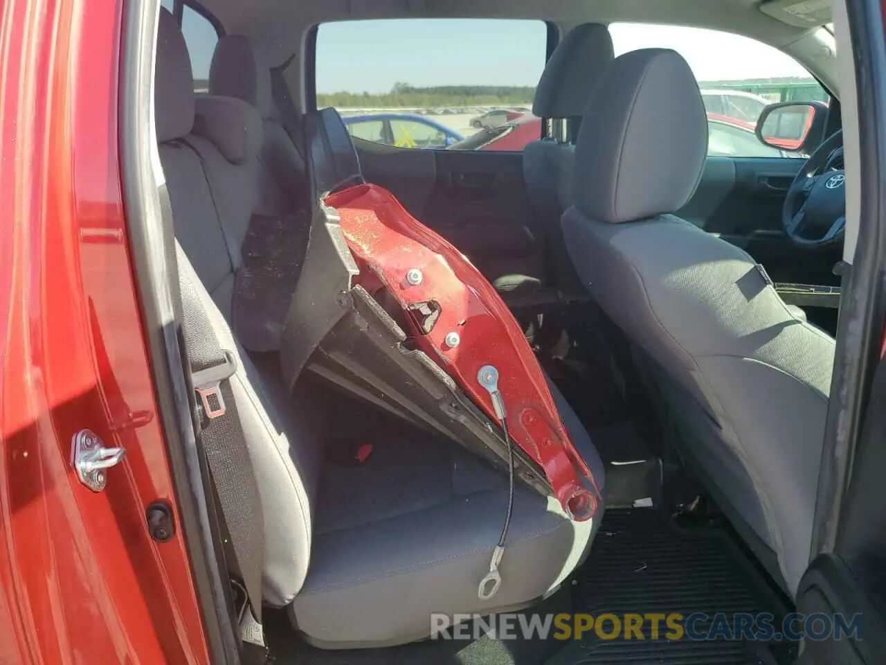 10 Photograph of a damaged car 3TYAX5GN6PT068488 TOYOTA TACOMA 2023