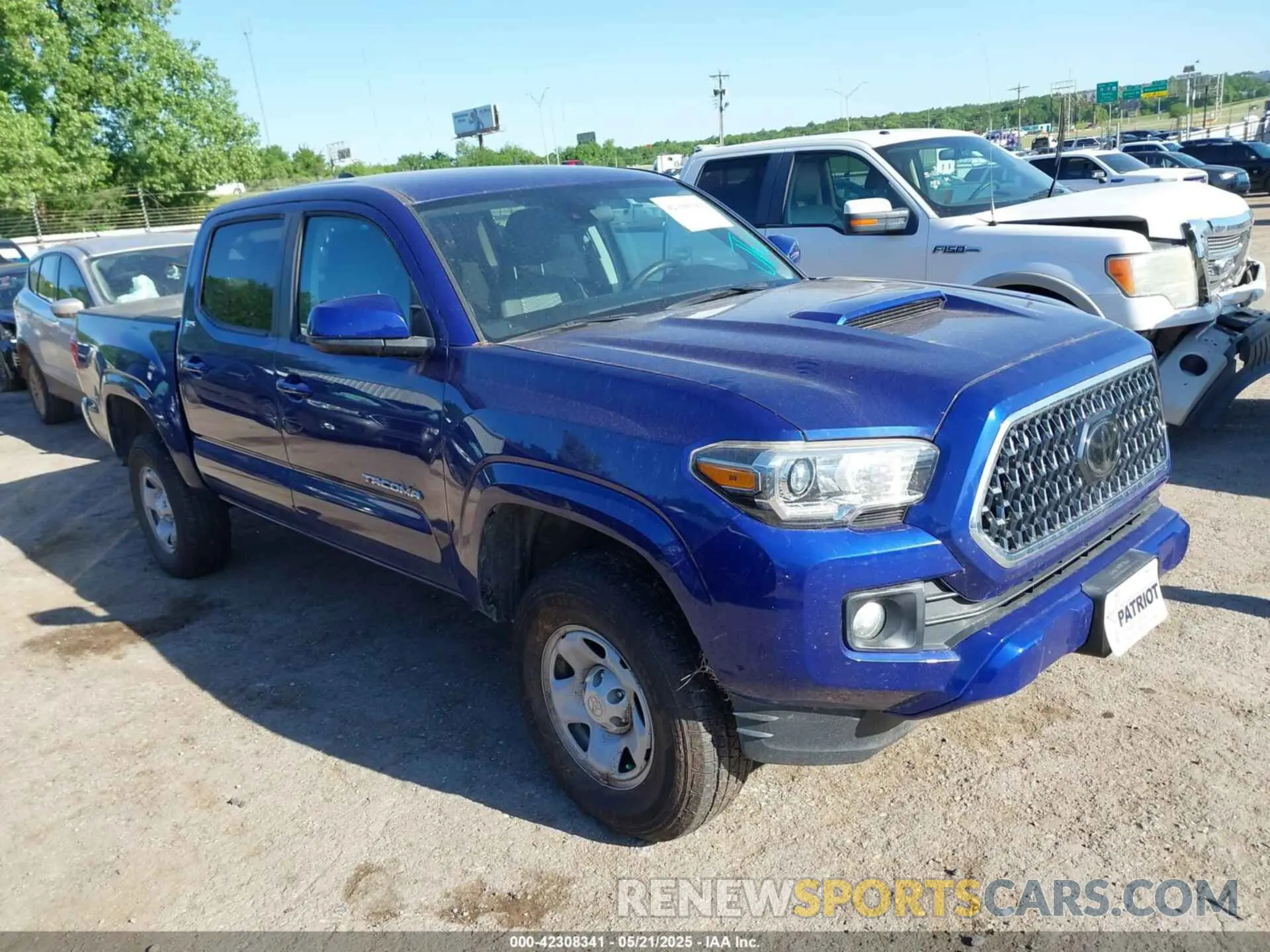 1 Photograph of a damaged car 3TYAX5GN6PT090409 TOYOTA TACOMA 2023
