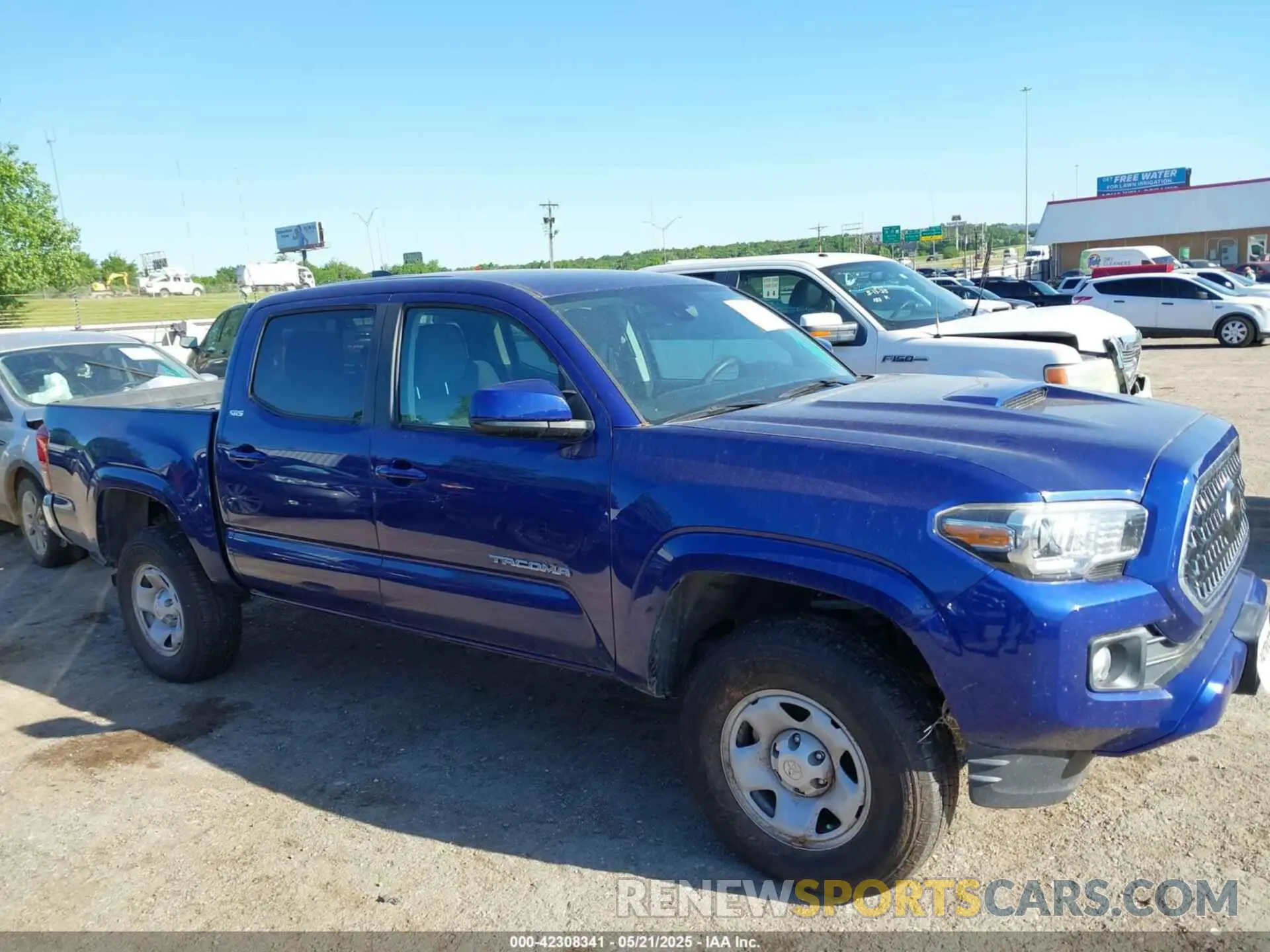 13 Photograph of a damaged car 3TYAX5GN6PT090409 TOYOTA TACOMA 2023