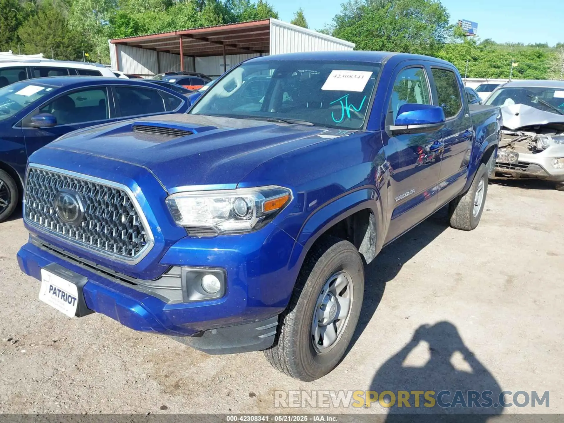 2 Photograph of a damaged car 3TYAX5GN6PT090409 TOYOTA TACOMA 2023