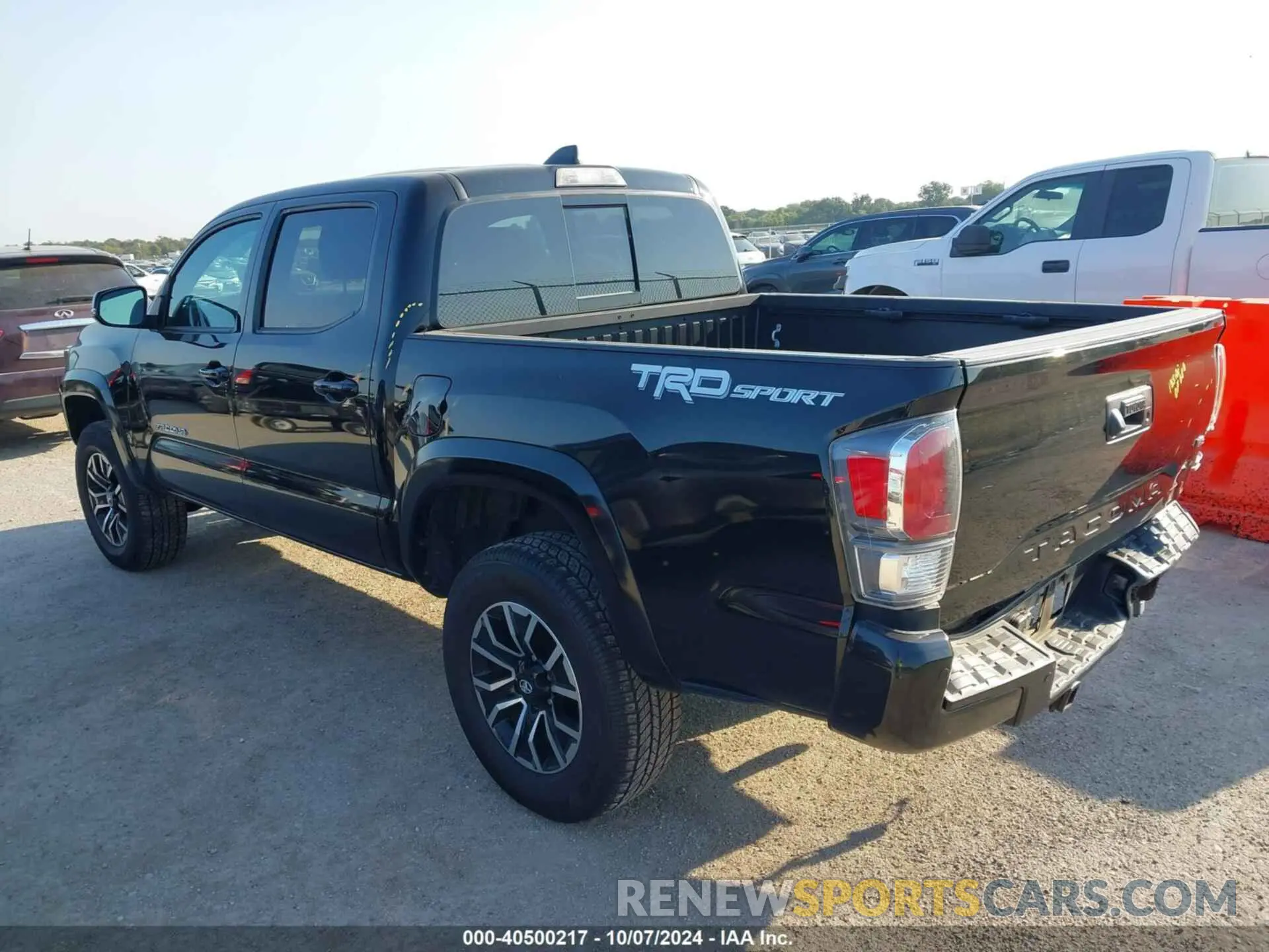 3 Photograph of a damaged car 3TYAZ5CN0PT032909 TOYOTA TACOMA 2023