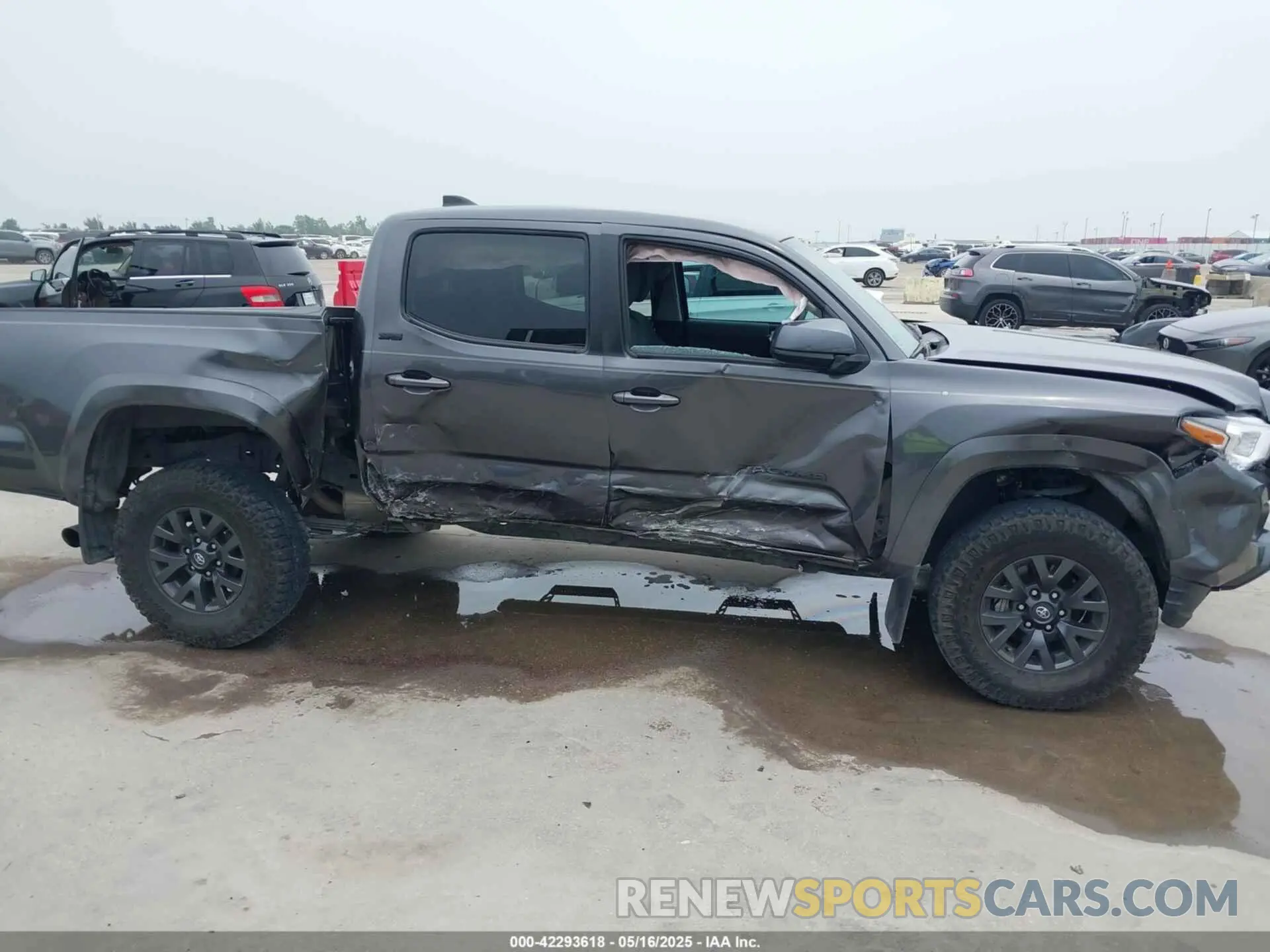 6 Photograph of a damaged car 3TYAZ5CN1PT032983 TOYOTA TACOMA 2023