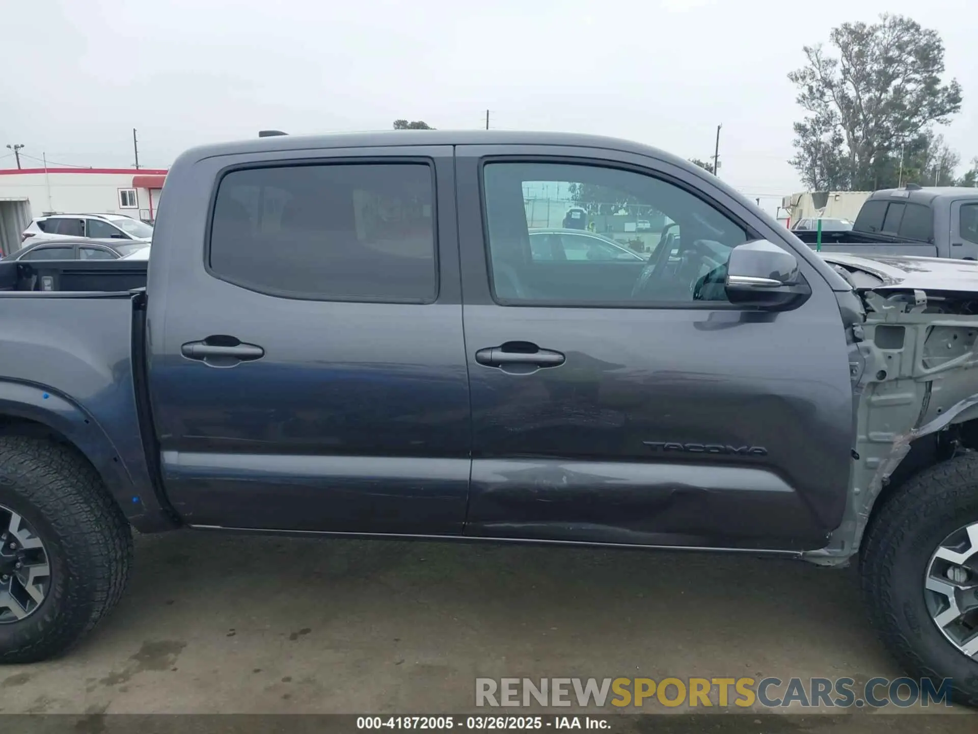 14 Photograph of a damaged car 3TYAZ5CN1PT041683 TOYOTA TACOMA 2023