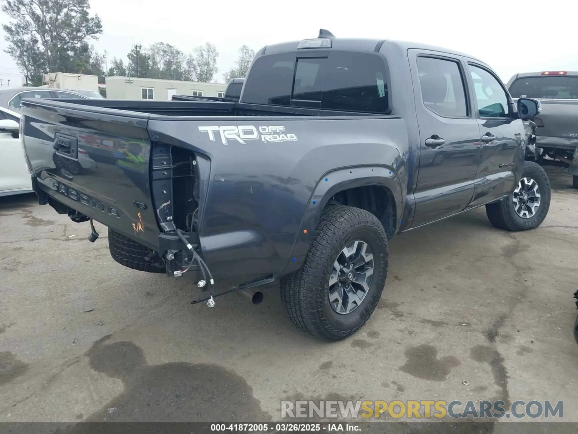 4 Photograph of a damaged car 3TYAZ5CN1PT041683 TOYOTA TACOMA 2023