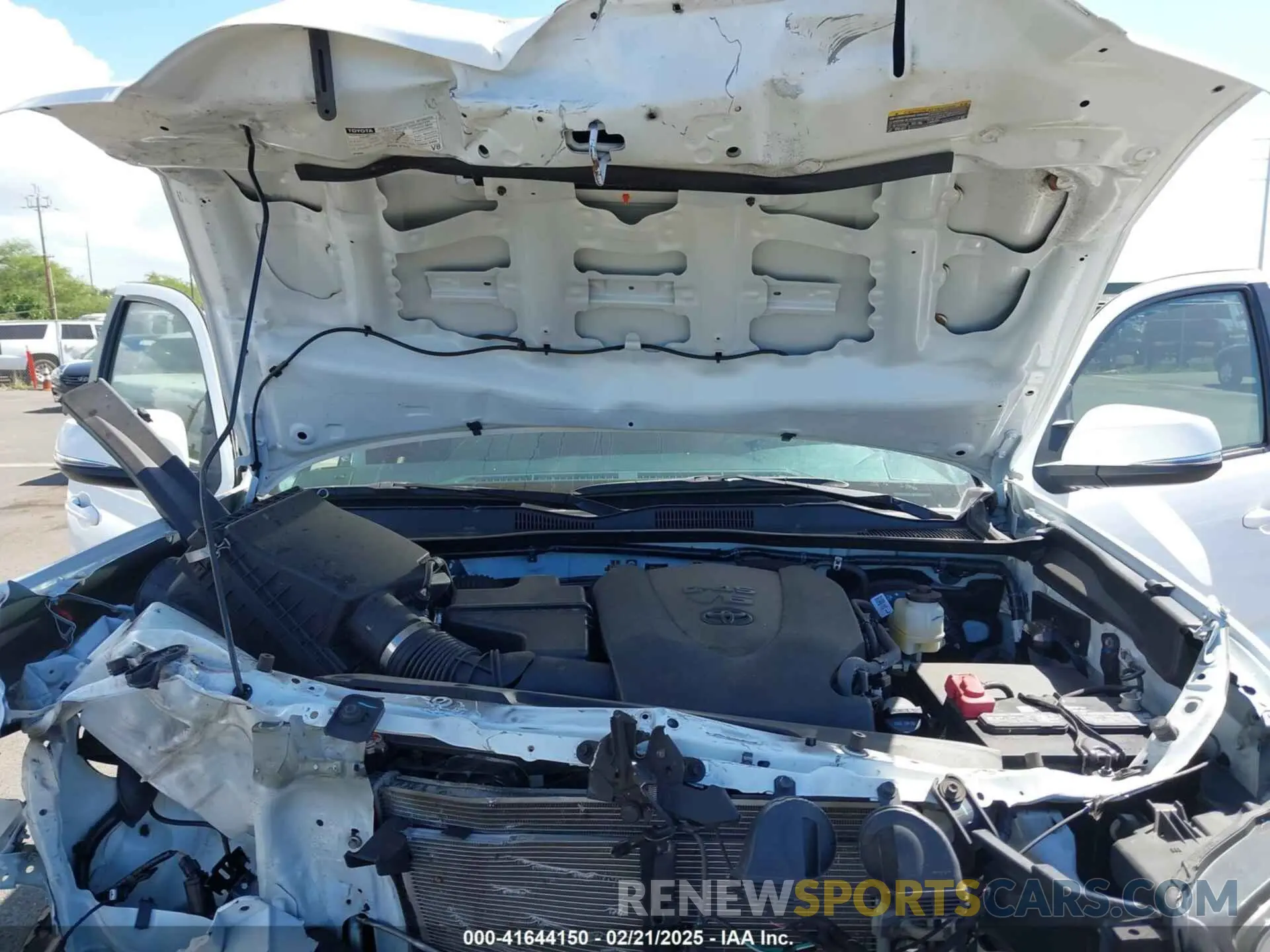 10 Photograph of a damaged car 3TYAZ5CN3PT026084 TOYOTA TACOMA 2023
