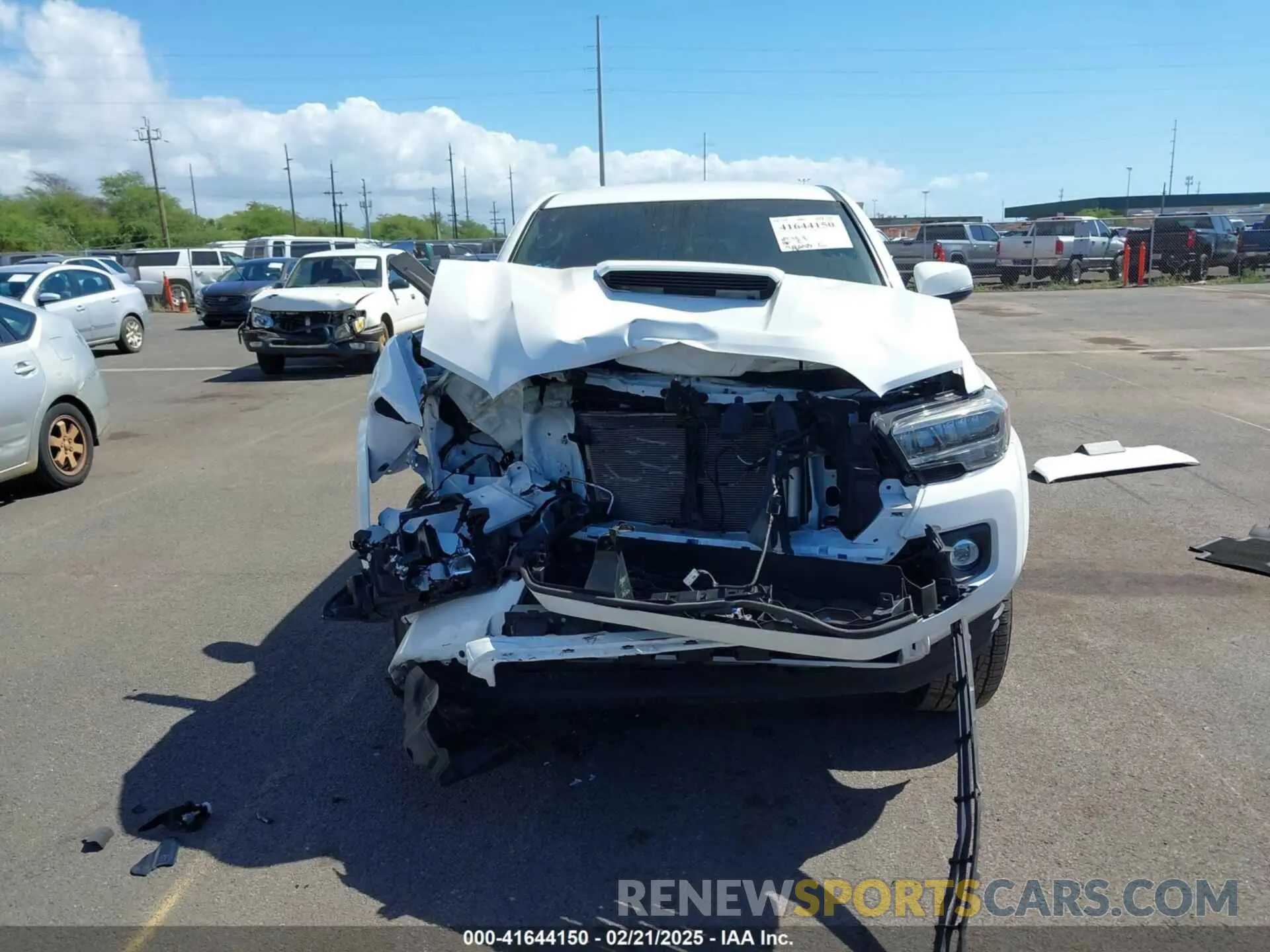 13 Photograph of a damaged car 3TYAZ5CN3PT026084 TOYOTA TACOMA 2023