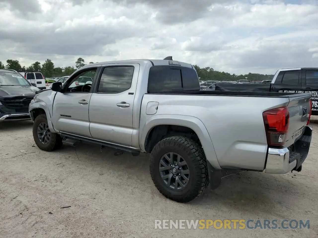 2 Photograph of a damaged car 3TYAZ5CN4PT041001 TOYOTA TACOMA 2023