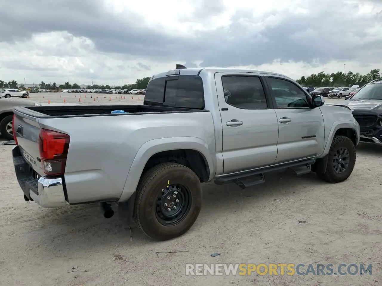 3 Photograph of a damaged car 3TYAZ5CN4PT041001 TOYOTA TACOMA 2023