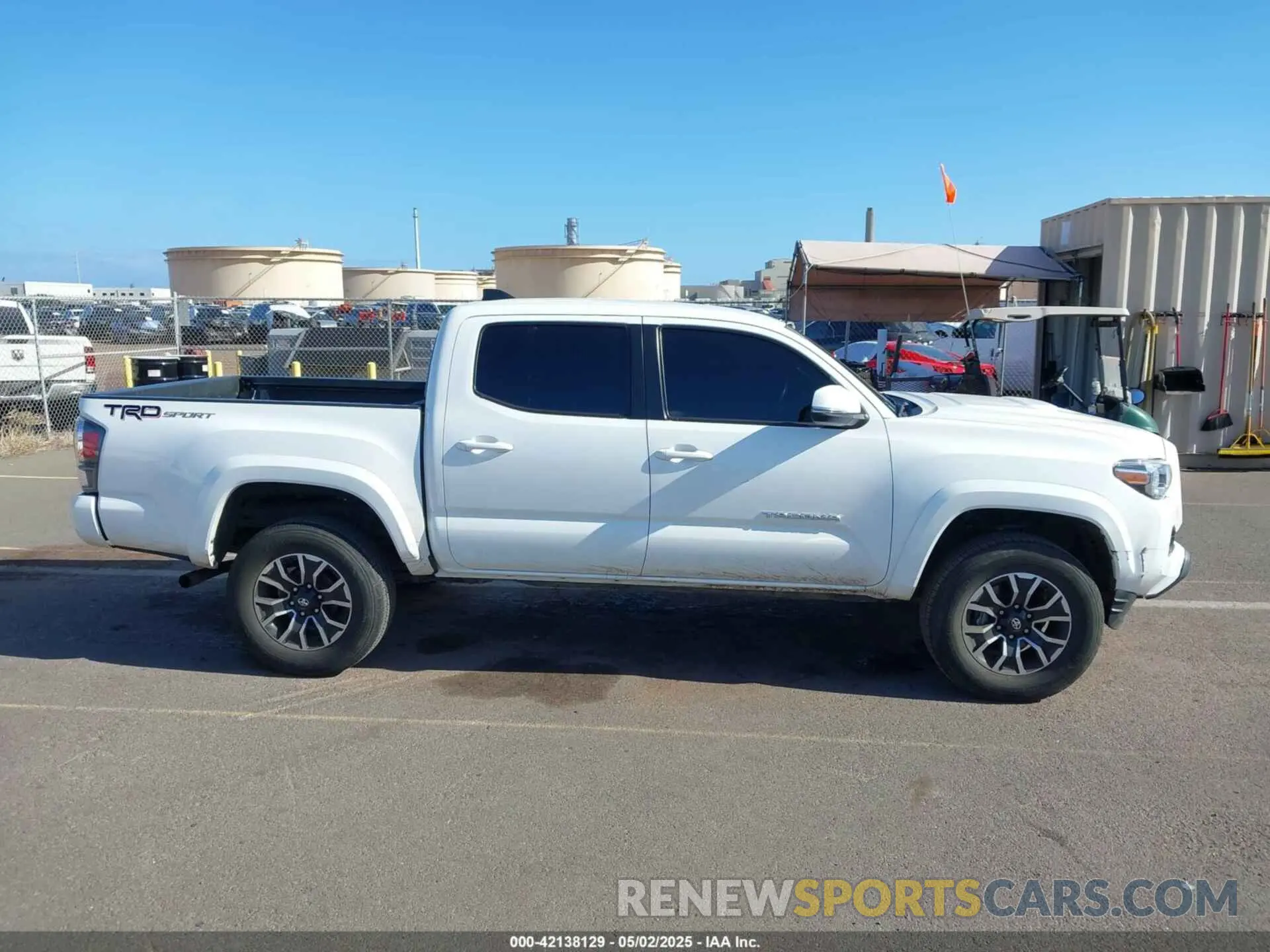 13 Photograph of a damaged car 3TYAZ5CN5PT042531 TOYOTA TACOMA 2023
