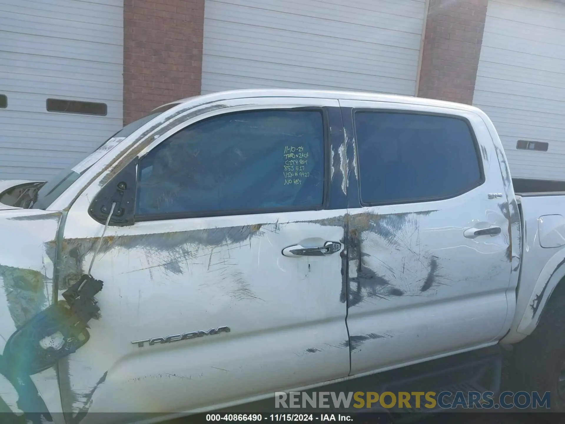 13 Photograph of a damaged car 3TYAZ5CN6PT039427 TOYOTA TACOMA 2023