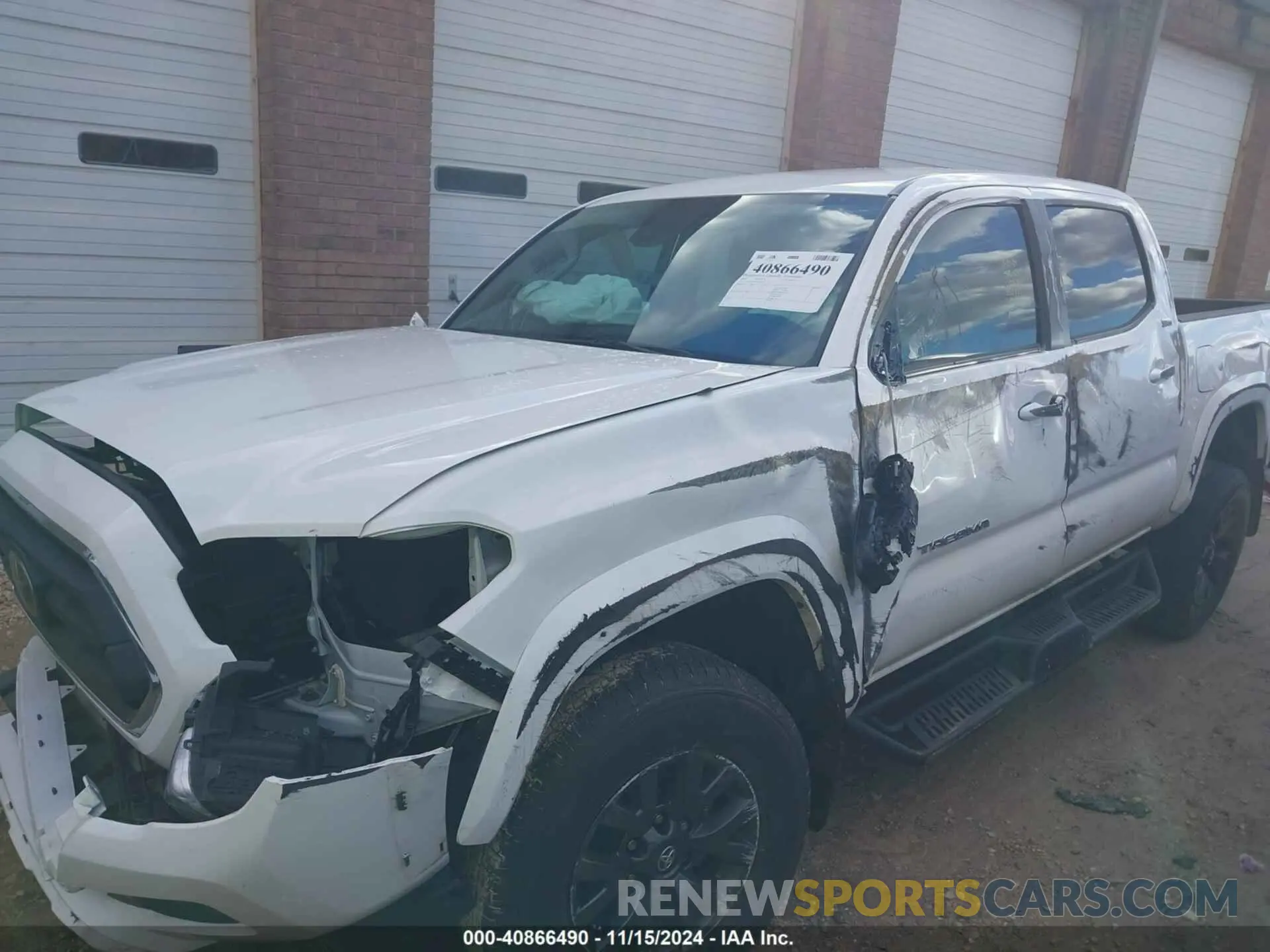 2 Photograph of a damaged car 3TYAZ5CN6PT039427 TOYOTA TACOMA 2023