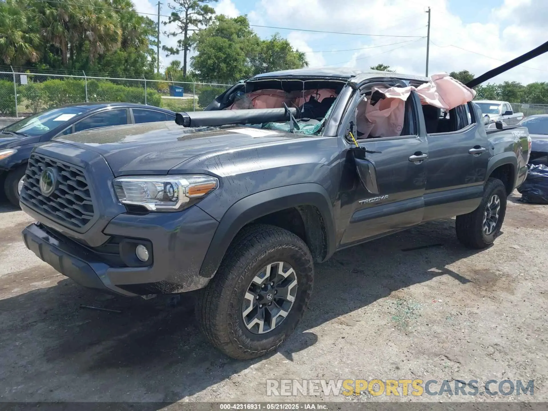 2 Photograph of a damaged car 3TYAZ5CN6PT042084 TOYOTA TACOMA 2023
