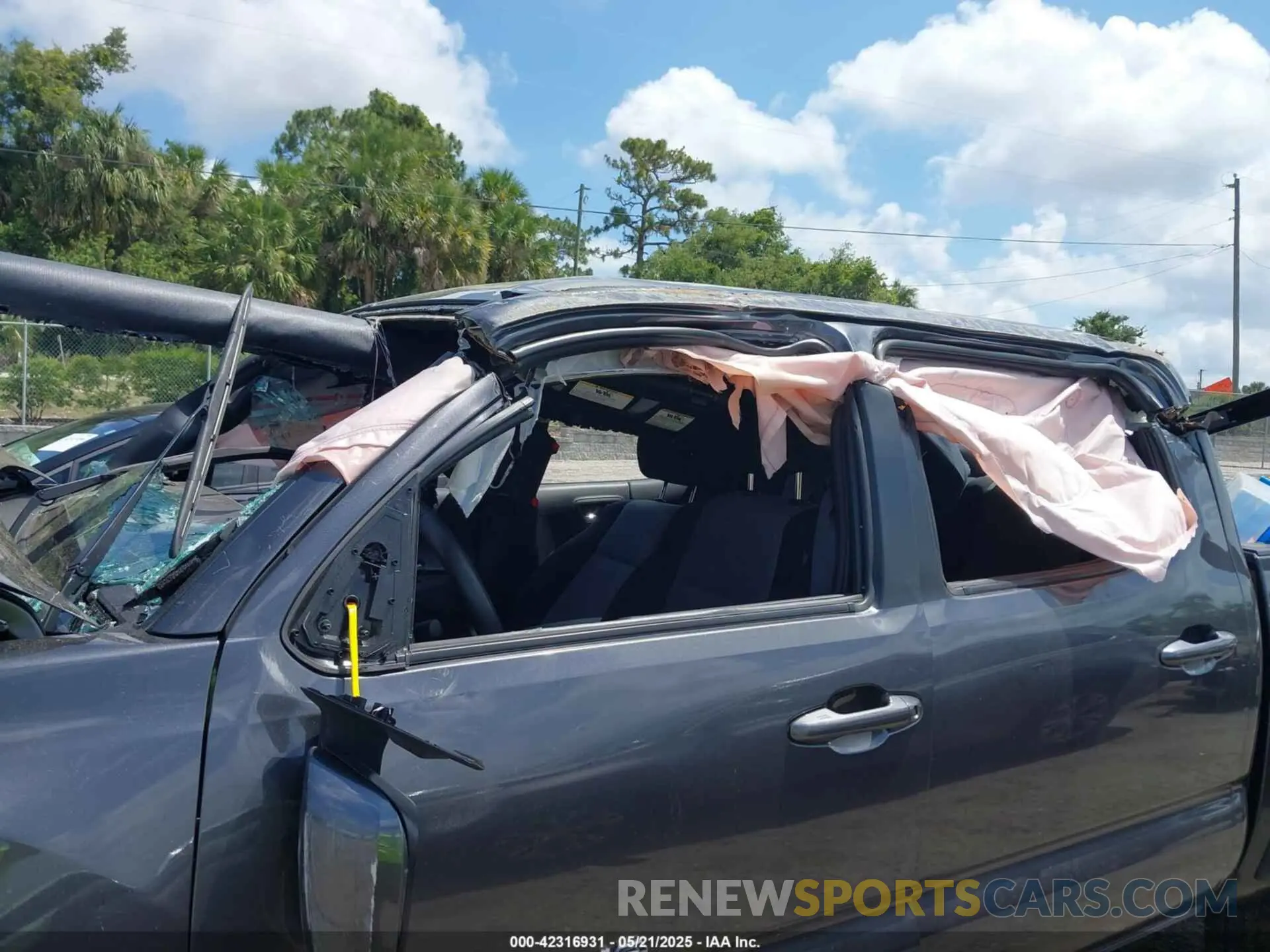 6 Photograph of a damaged car 3TYAZ5CN6PT042084 TOYOTA TACOMA 2023