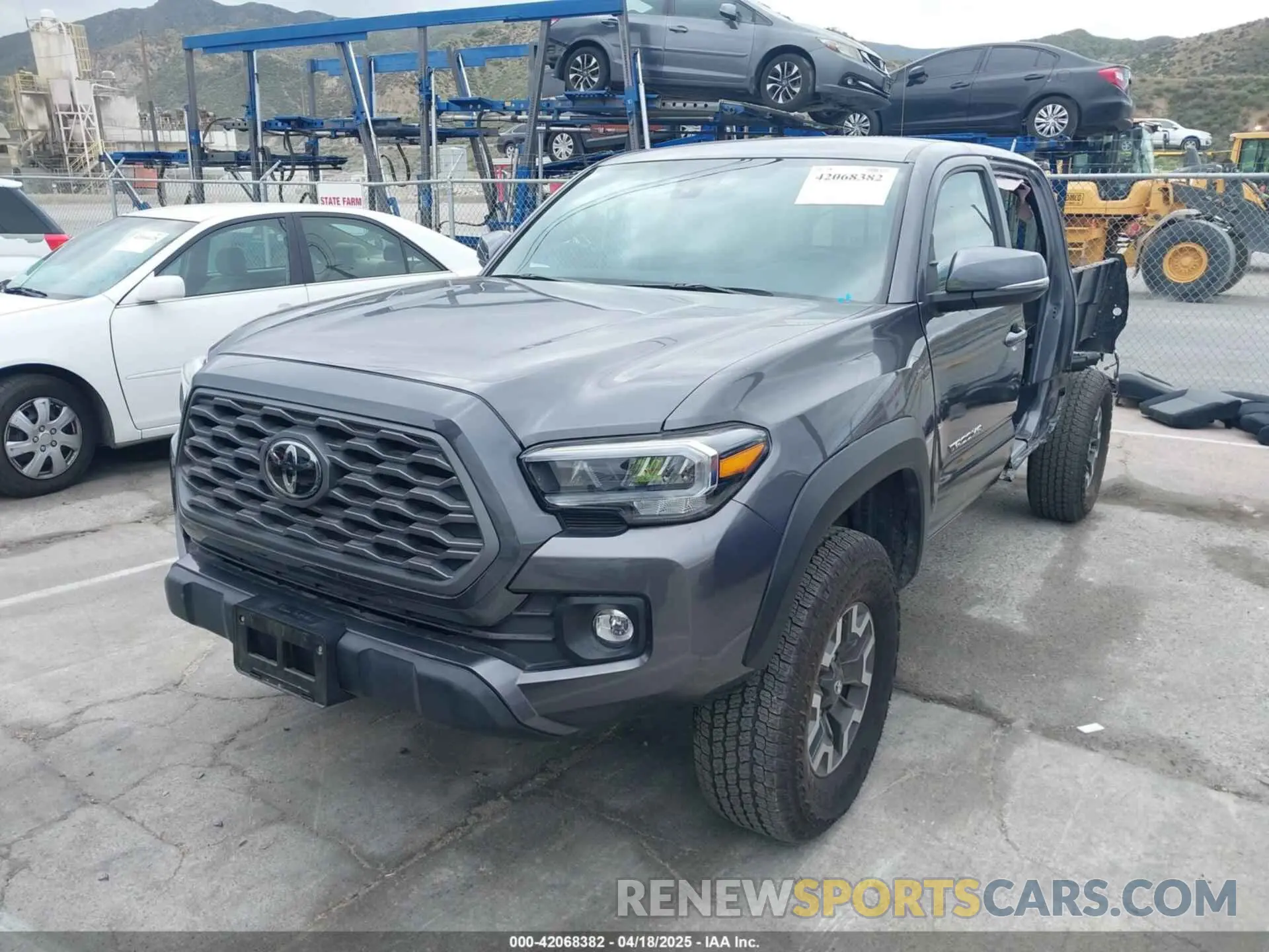 2 Photograph of a damaged car 3TYAZ5CN8PT042149 TOYOTA TACOMA 2023