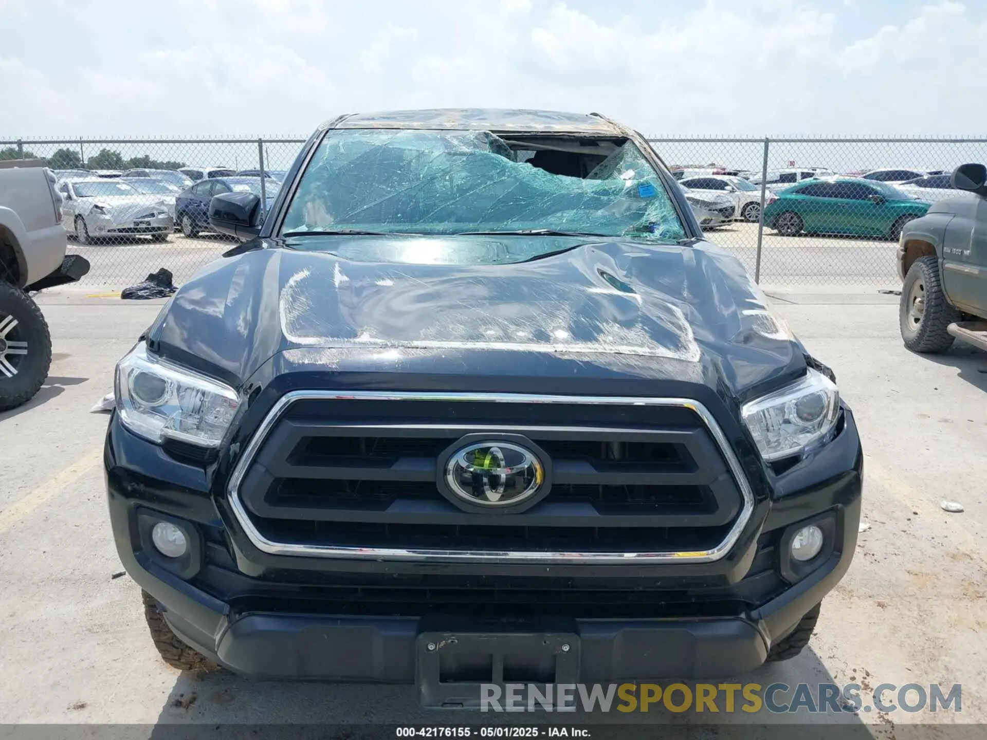12 Photograph of a damaged car 3TYAZ5CNXPT030570 TOYOTA TACOMA 2023