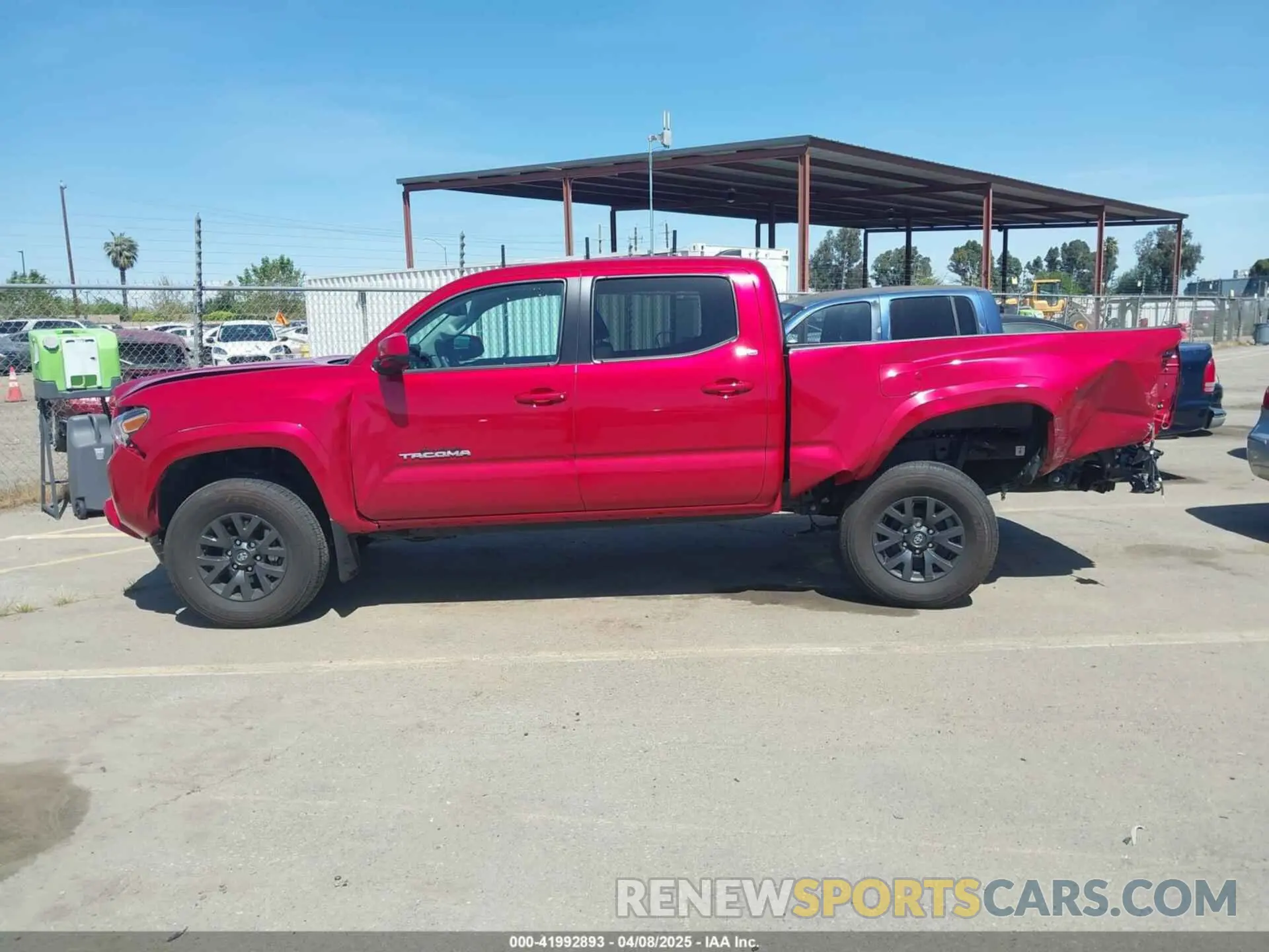 15 Photograph of a damaged car 3TYBZ5DN5PT003313 TOYOTA TACOMA 2023