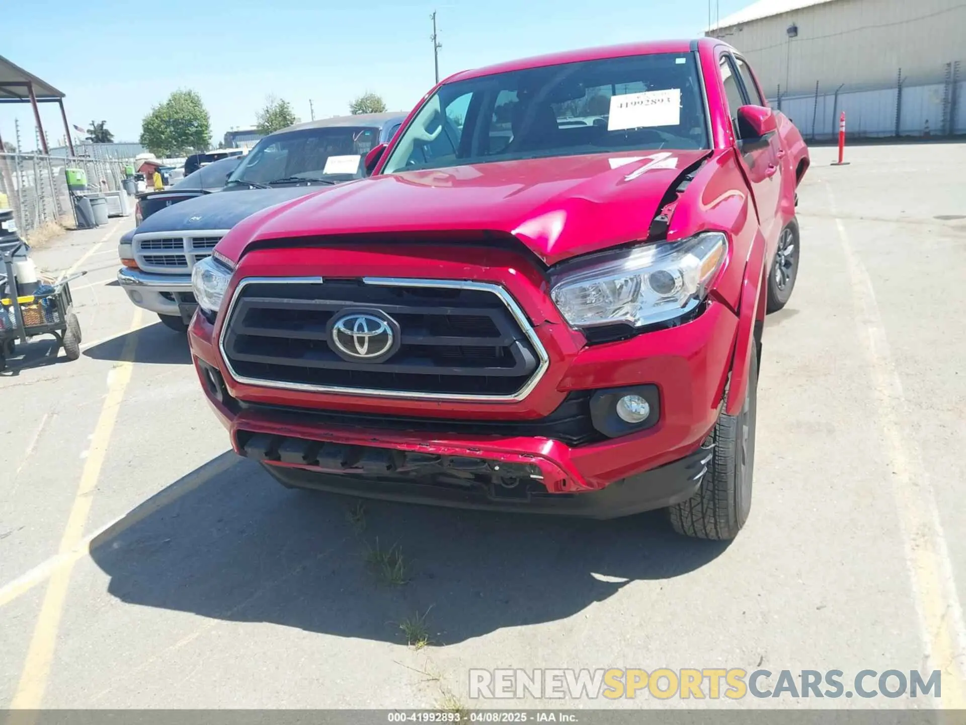 21 Photograph of a damaged car 3TYBZ5DN5PT003313 TOYOTA TACOMA 2023