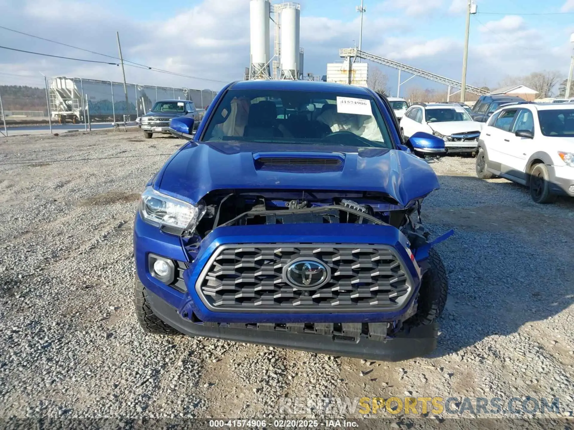 11 Photograph of a damaged car 3TYCZ5AN1PT119133 TOYOTA TACOMA 2023
