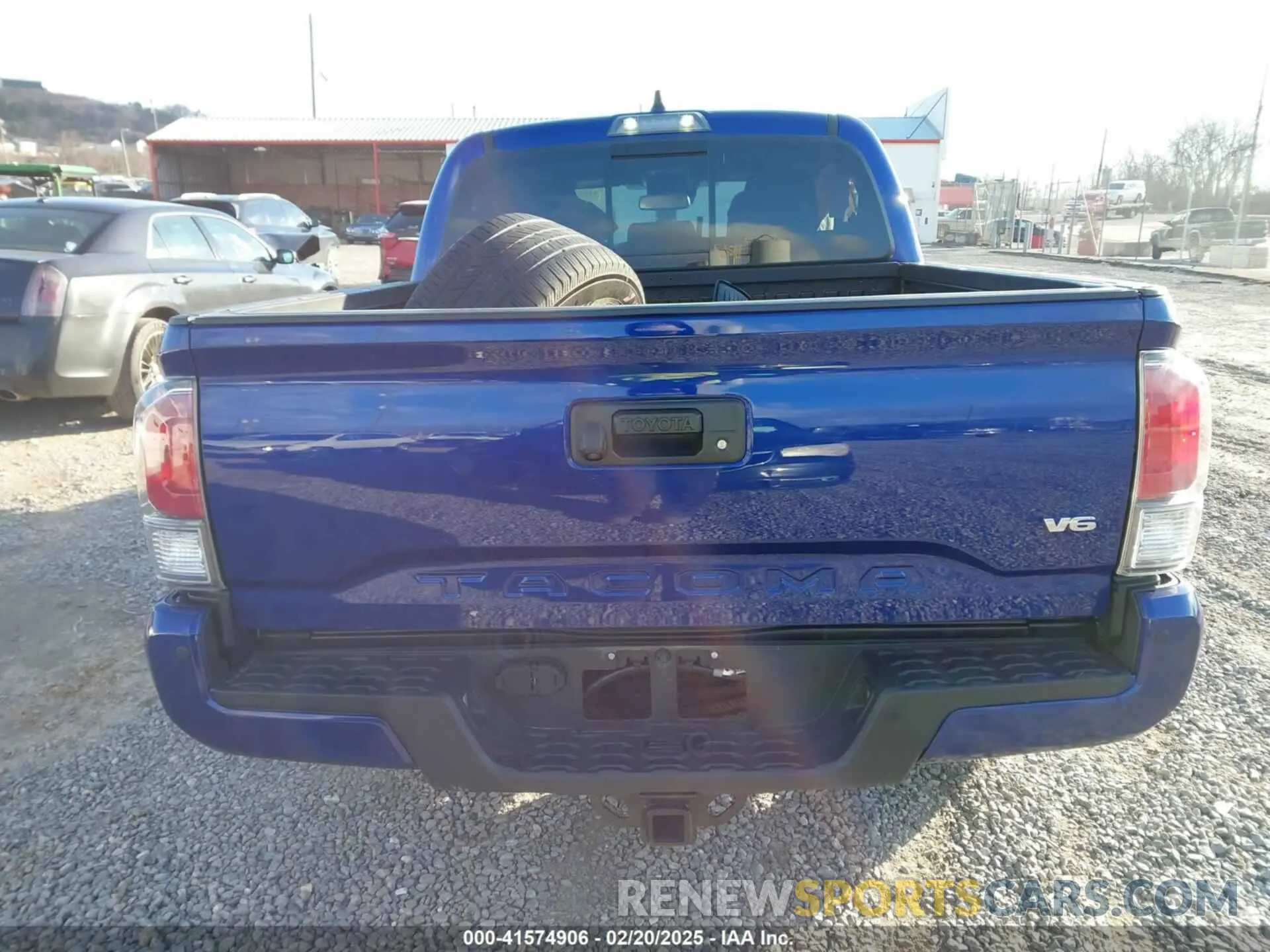 15 Photograph of a damaged car 3TYCZ5AN1PT119133 TOYOTA TACOMA 2023