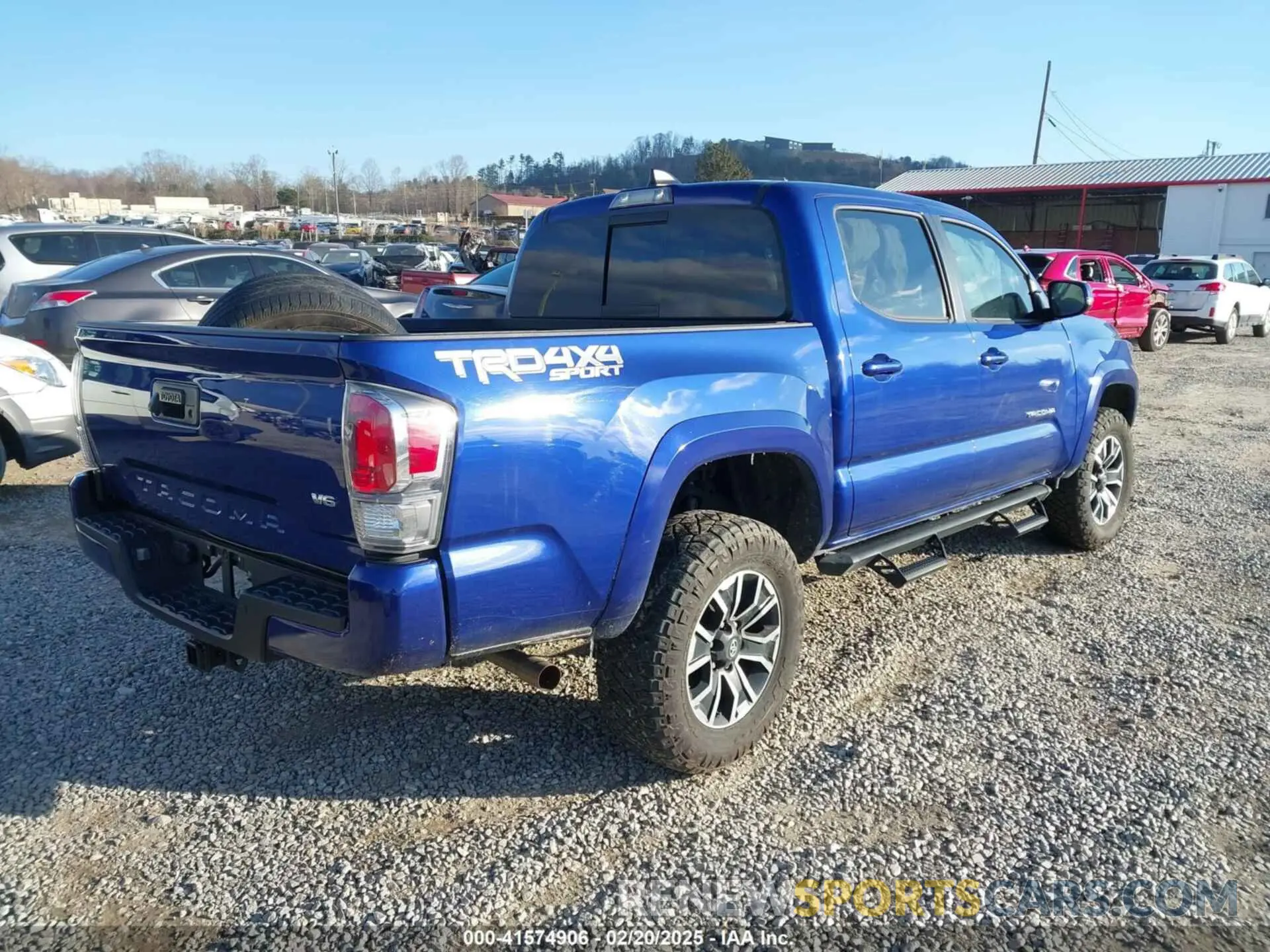 4 Photograph of a damaged car 3TYCZ5AN1PT119133 TOYOTA TACOMA 2023