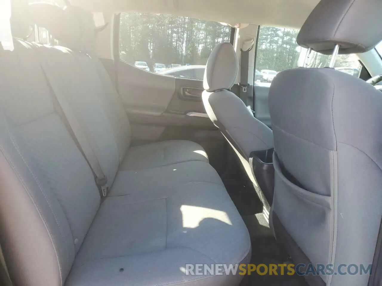 11 Photograph of a damaged car 3TYCZ5AN1PT135218 TOYOTA TACOMA 2023