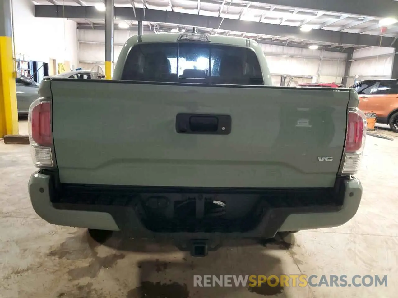 6 Photograph of a damaged car 3TYCZ5AN1PT156683 TOYOTA TACOMA 2023