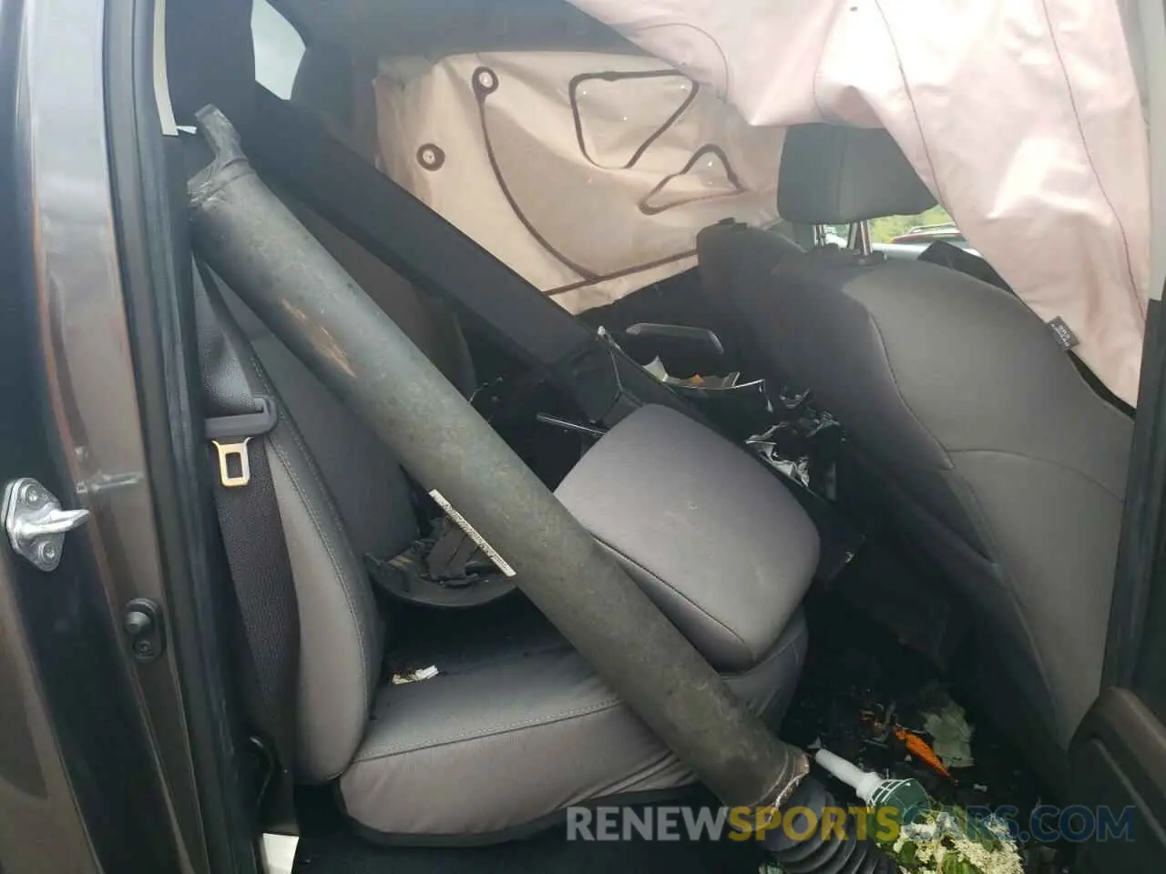 10 Photograph of a damaged car 3TYCZ5AN2PT105905 TOYOTA TACOMA 2023