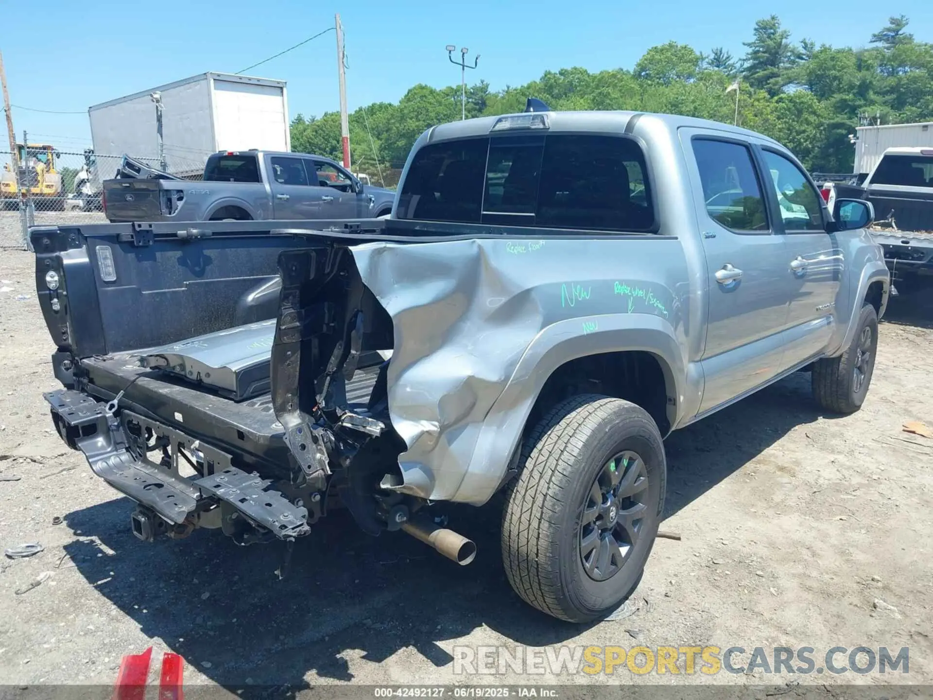 4 Photograph of a damaged car 3TYCZ5AN2PT141576 TOYOTA TACOMA 2023