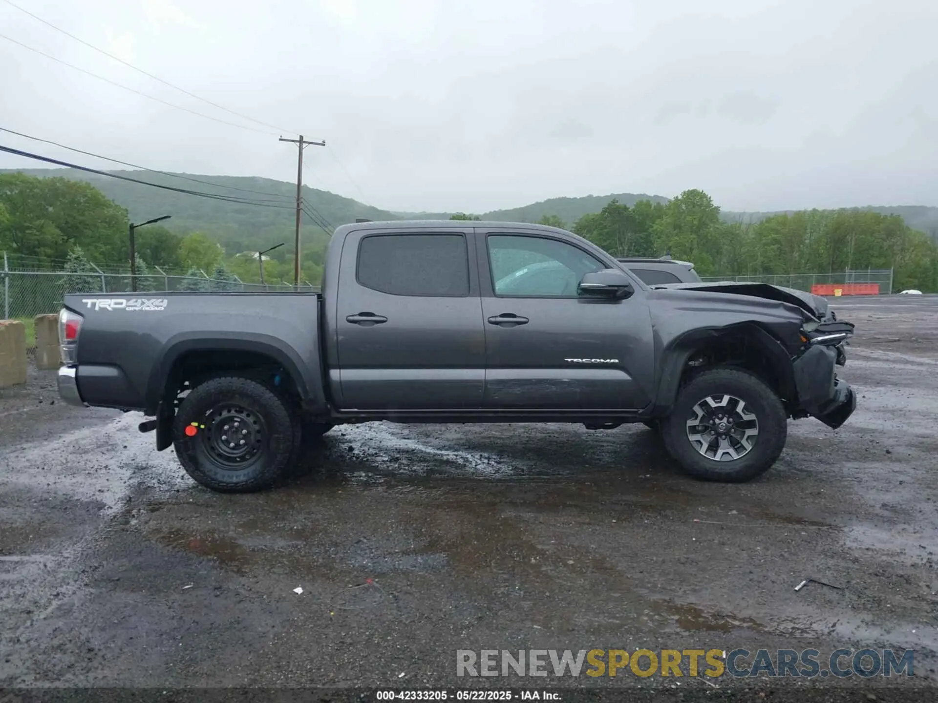 13 Photograph of a damaged car 3TYCZ5AN3PT124737 TOYOTA TACOMA 2023