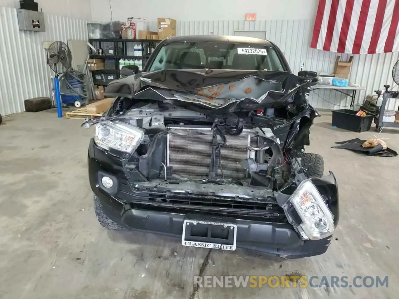 5 Photograph of a damaged car 3TYCZ5AN4PT138808 TOYOTA TACOMA 2023