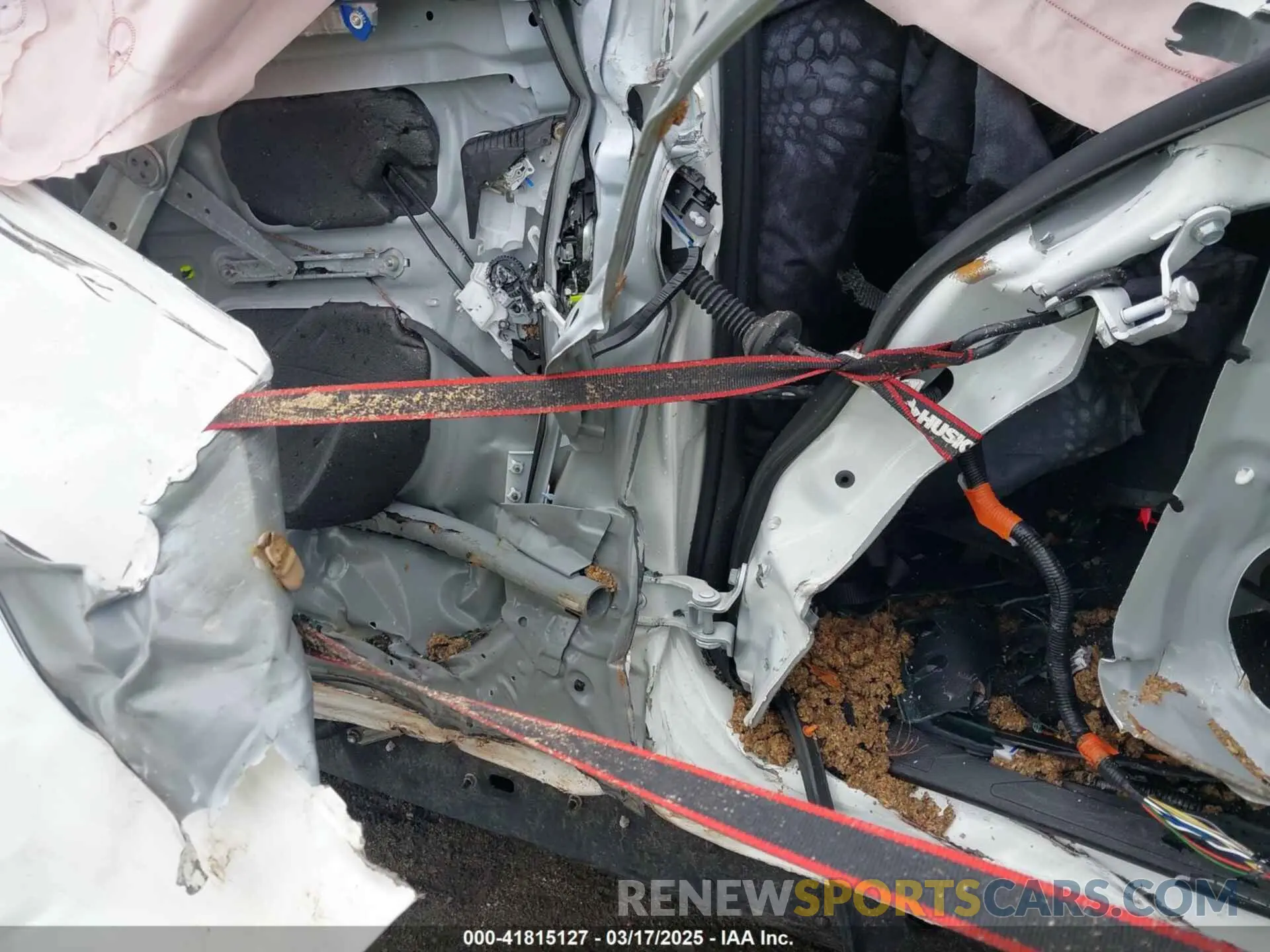 9 Photograph of a damaged car 3TYCZ5AN4PT163966 TOYOTA TACOMA 2023