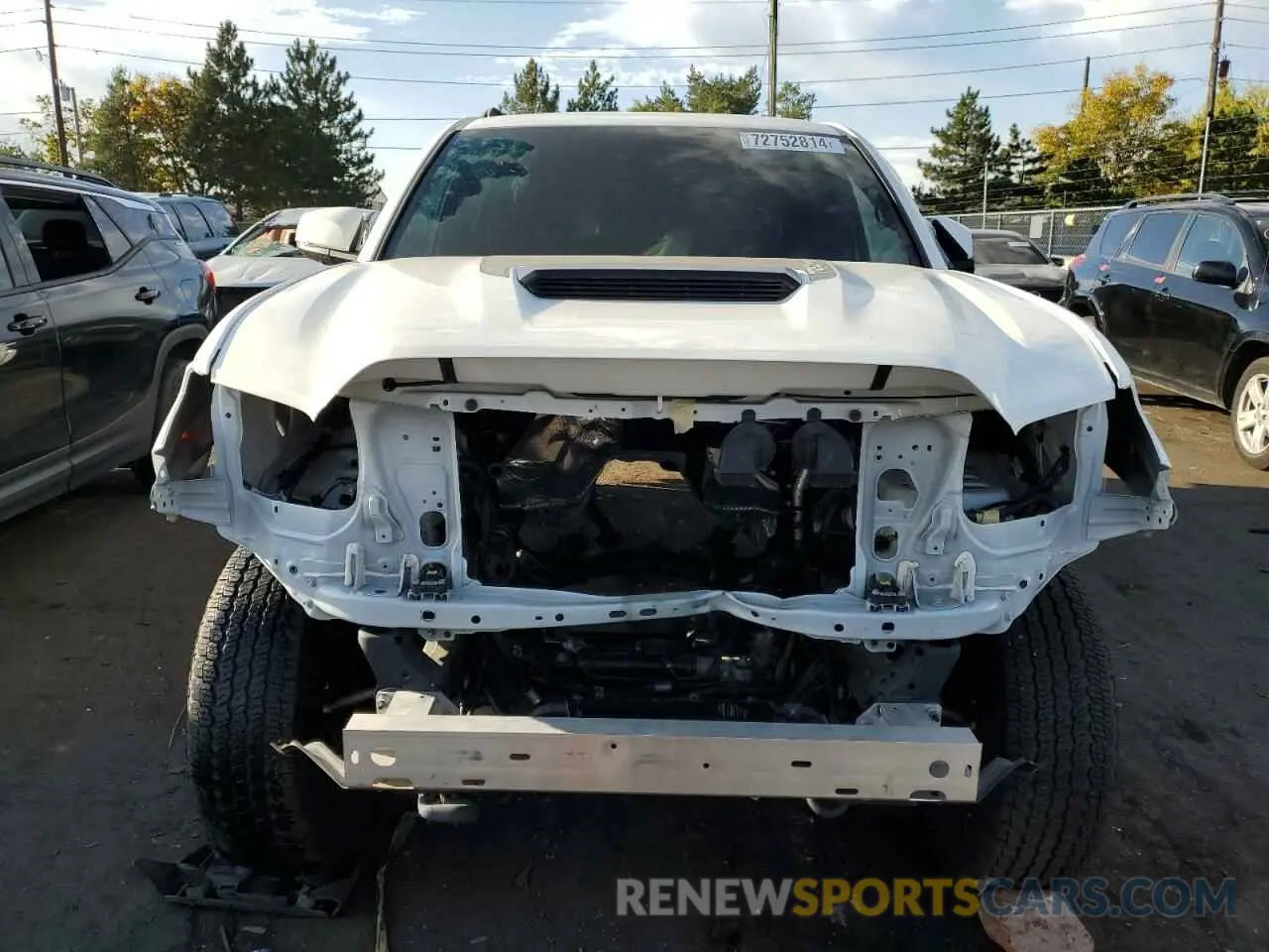 5 Photograph of a damaged car 3TYCZ5AN5PT108751 TOYOTA TACOMA 2023