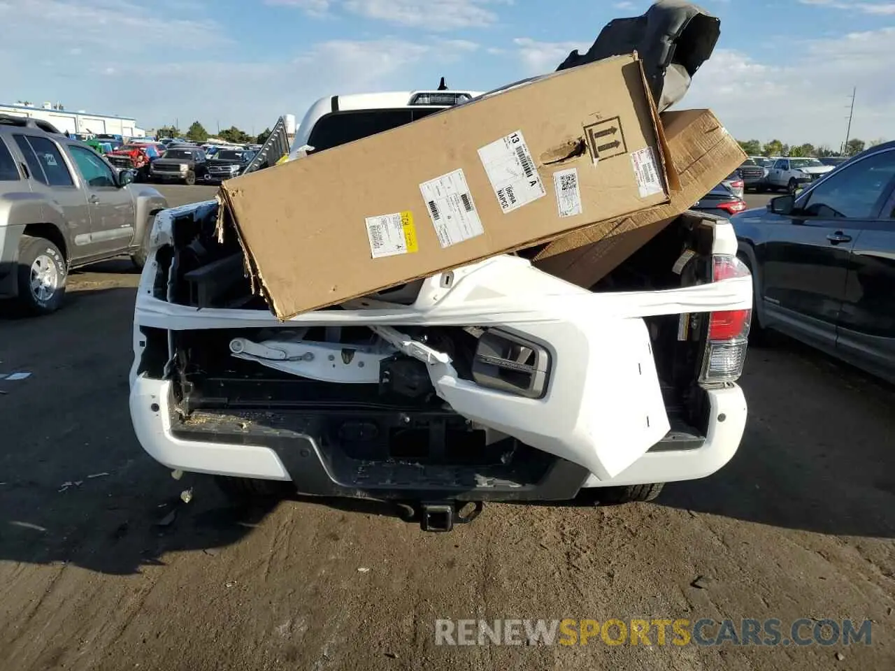 6 Photograph of a damaged car 3TYCZ5AN5PT108751 TOYOTA TACOMA 2023