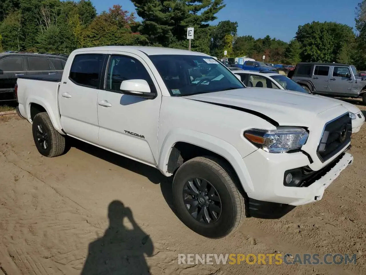 4 Photograph of a damaged car 3TYCZ5AN5PT167427 TOYOTA TACOMA 2023