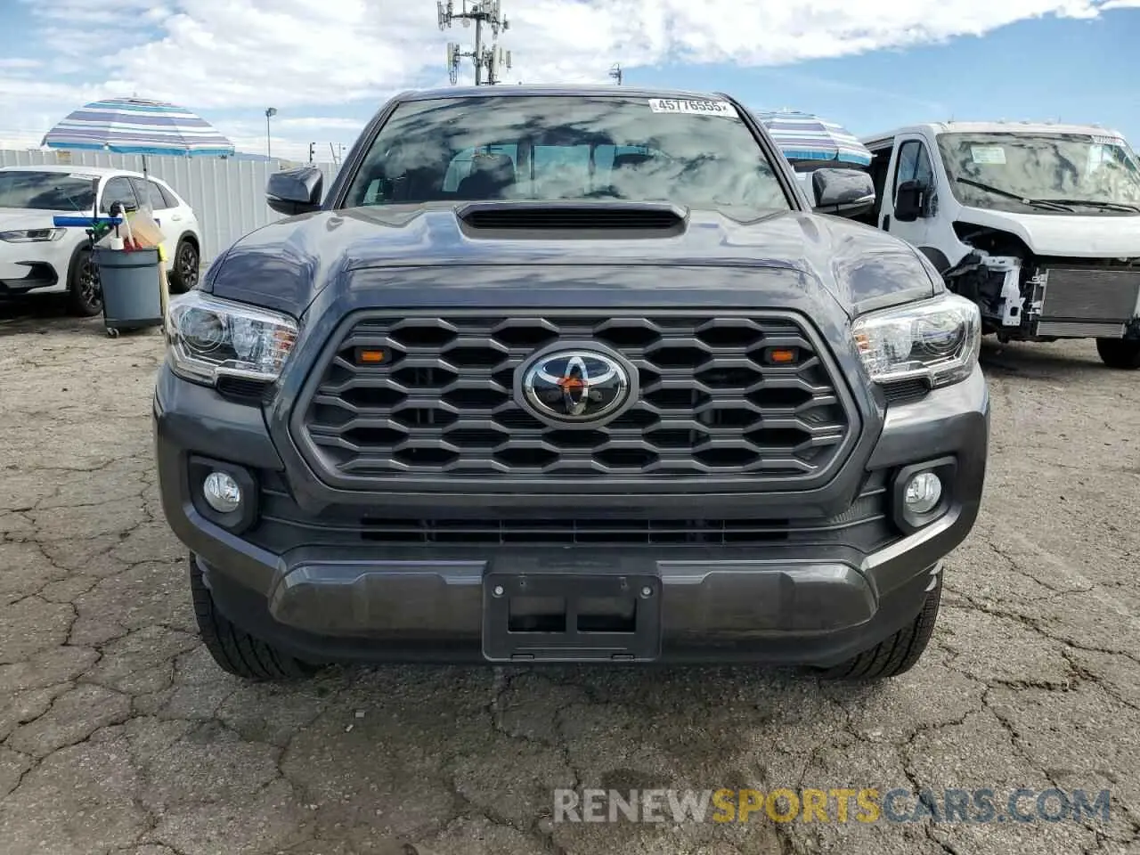 5 Photograph of a damaged car 3TYCZ5AN6PT110119 TOYOTA TACOMA 2023
