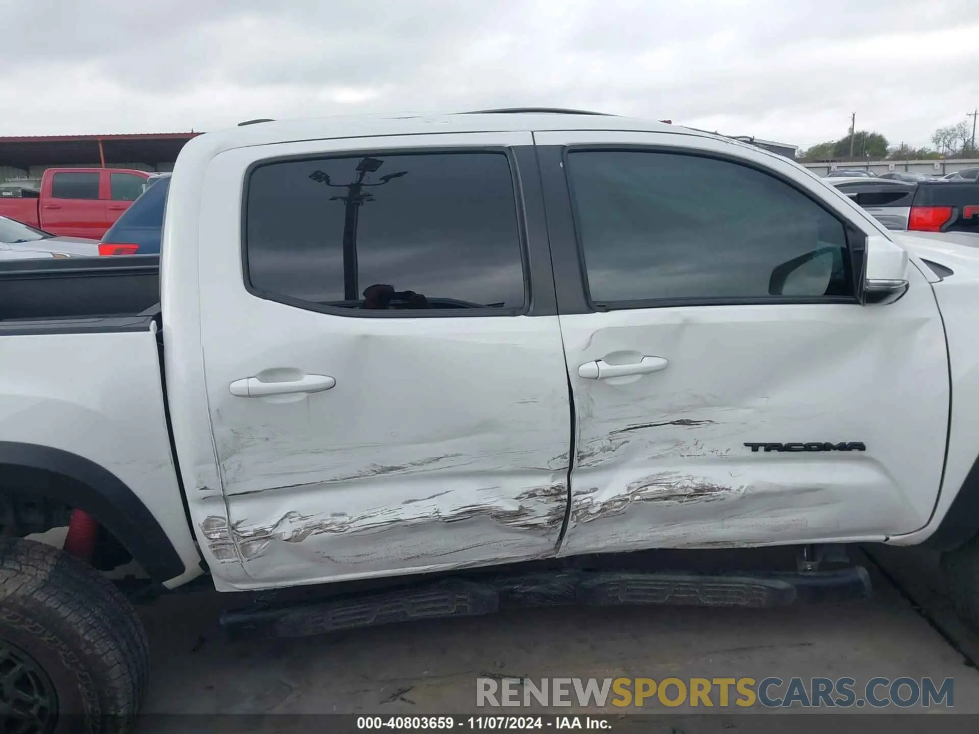 5 Photograph of a damaged car 3TYCZ5AN6PT119371 TOYOTA TACOMA 2023