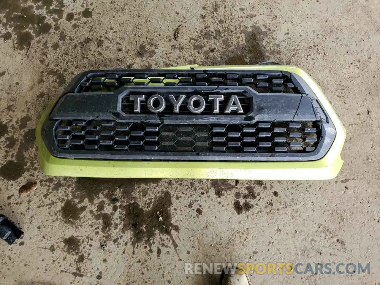 12 Photograph of a damaged car 3TYCZ5AN6PT128250 TOYOTA TACOMA 2023