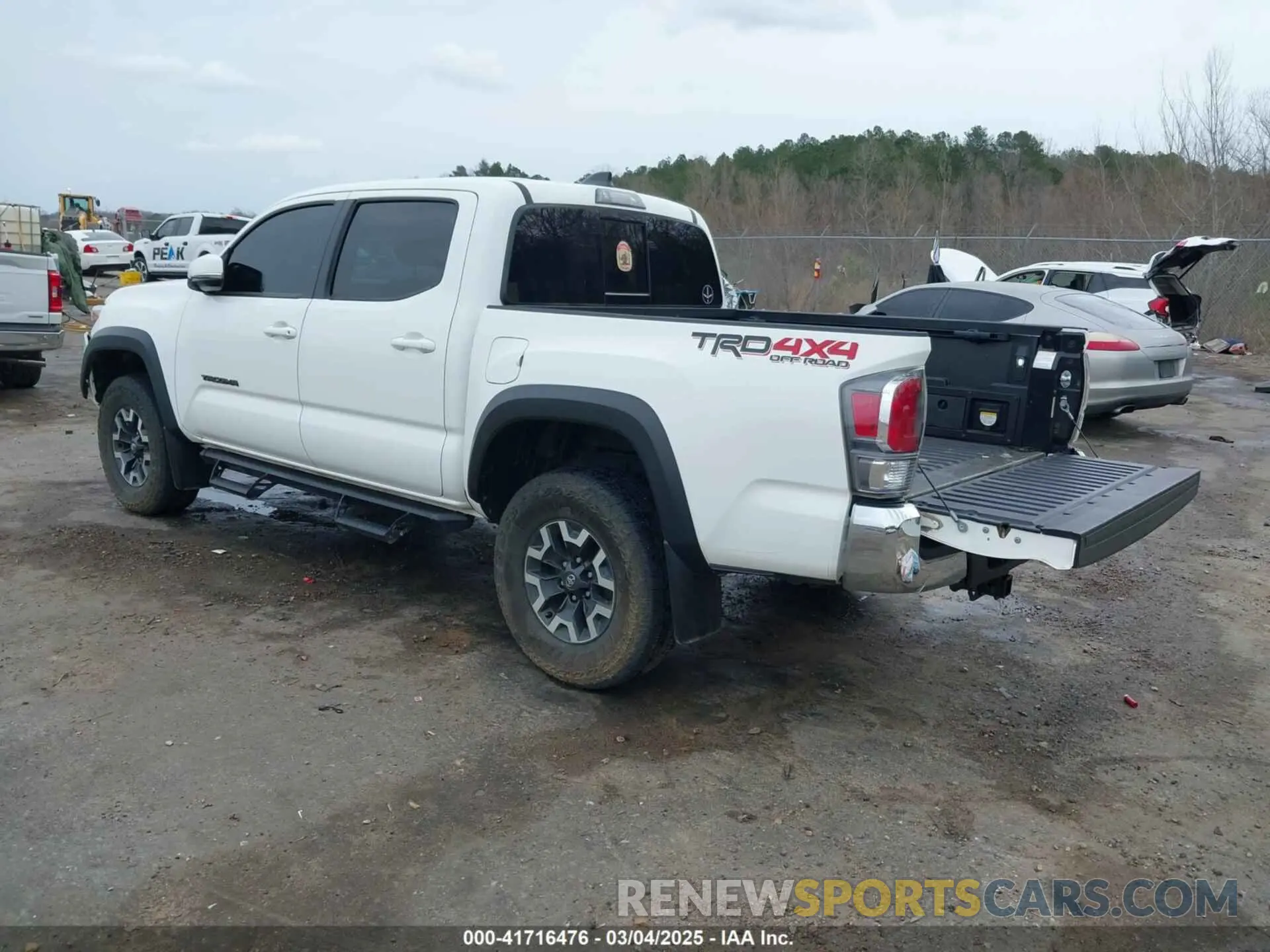 3 Photograph of a damaged car 3TYCZ5AN7PT125454 TOYOTA TACOMA 2023