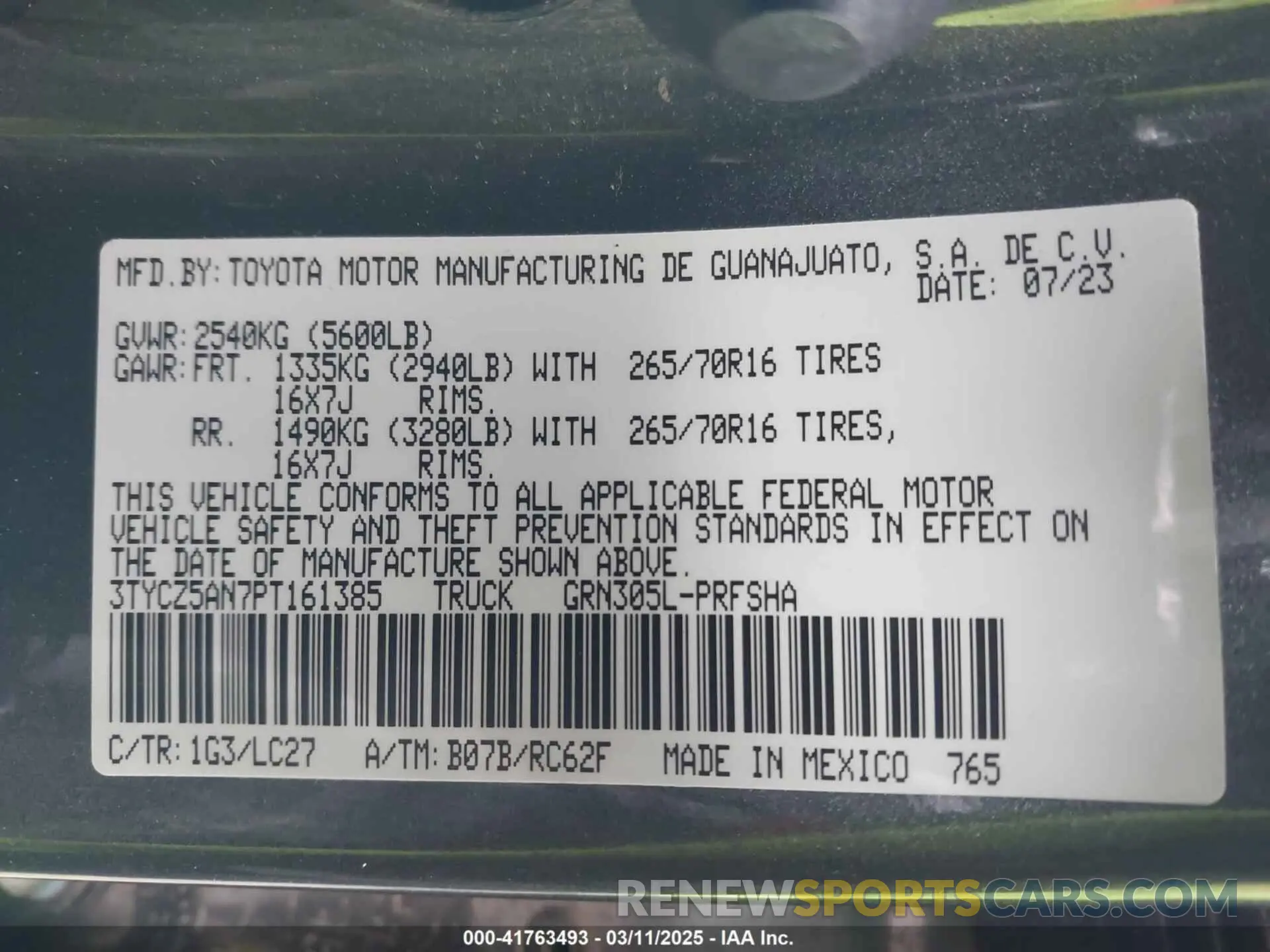 9 Photograph of a damaged car 3TYCZ5AN7PT161385 TOYOTA TACOMA 2023