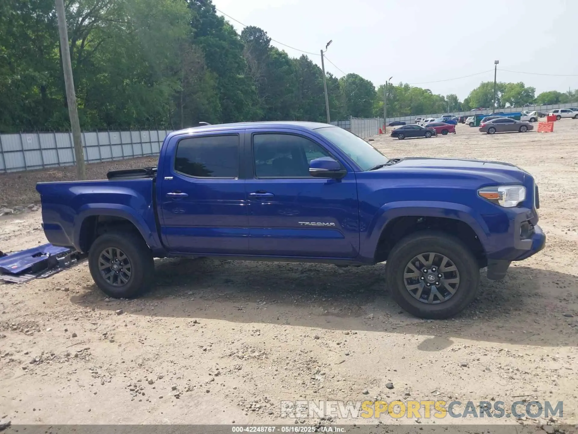 14 Photograph of a damaged car 3TYCZ5AN8PT116052 TOYOTA TACOMA 2023