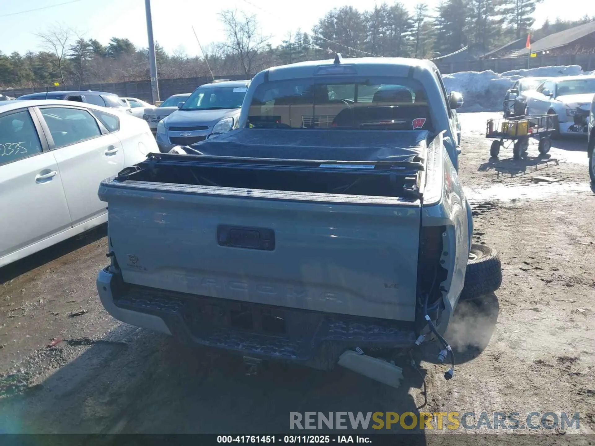 16 Photograph of a damaged car 3TYCZ5AN8PT130789 TOYOTA TACOMA 2023