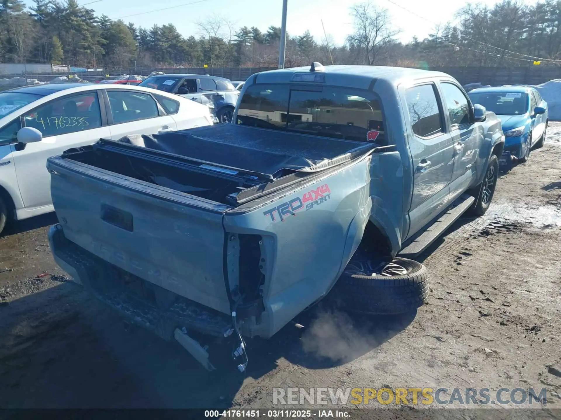 4 Photograph of a damaged car 3TYCZ5AN8PT130789 TOYOTA TACOMA 2023