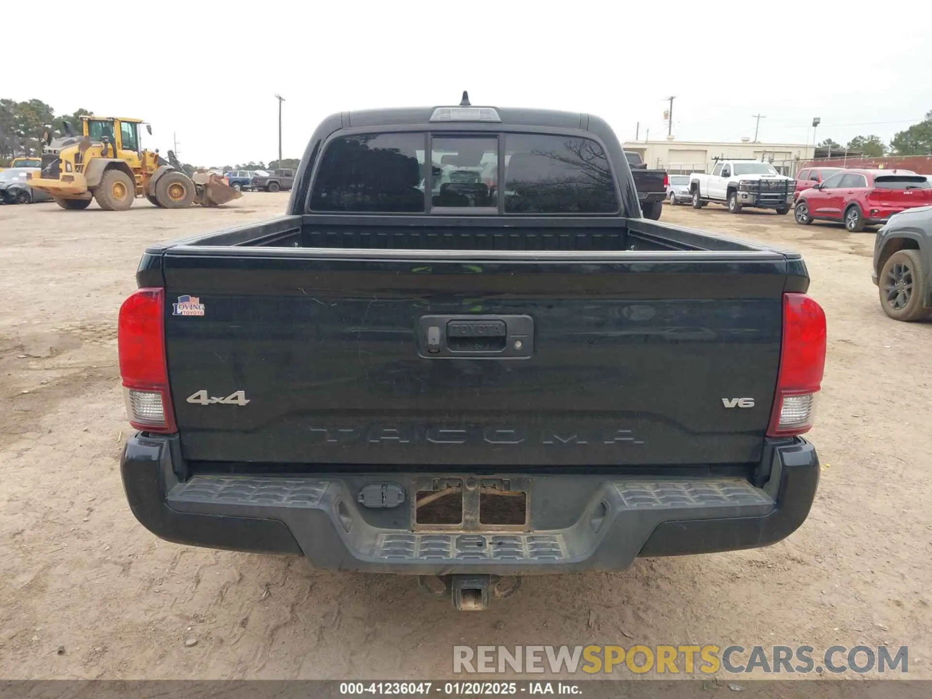 17 Photograph of a damaged car 3TYCZ5AN8PT132624 TOYOTA TACOMA 2023