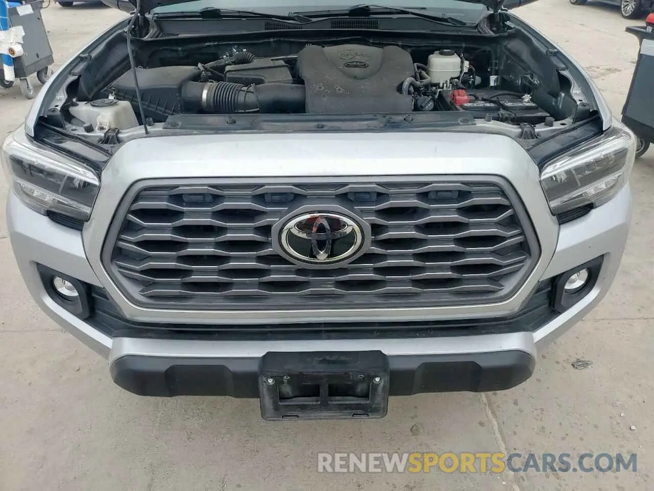 11 Photograph of a damaged car 3TYCZ5AN8PT165641 TOYOTA TACOMA 2023