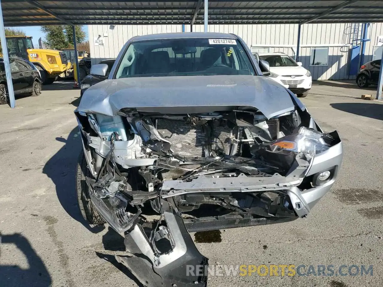 5 Photograph of a damaged car 3TYCZ5AN8PT168510 TOYOTA TACOMA 2023