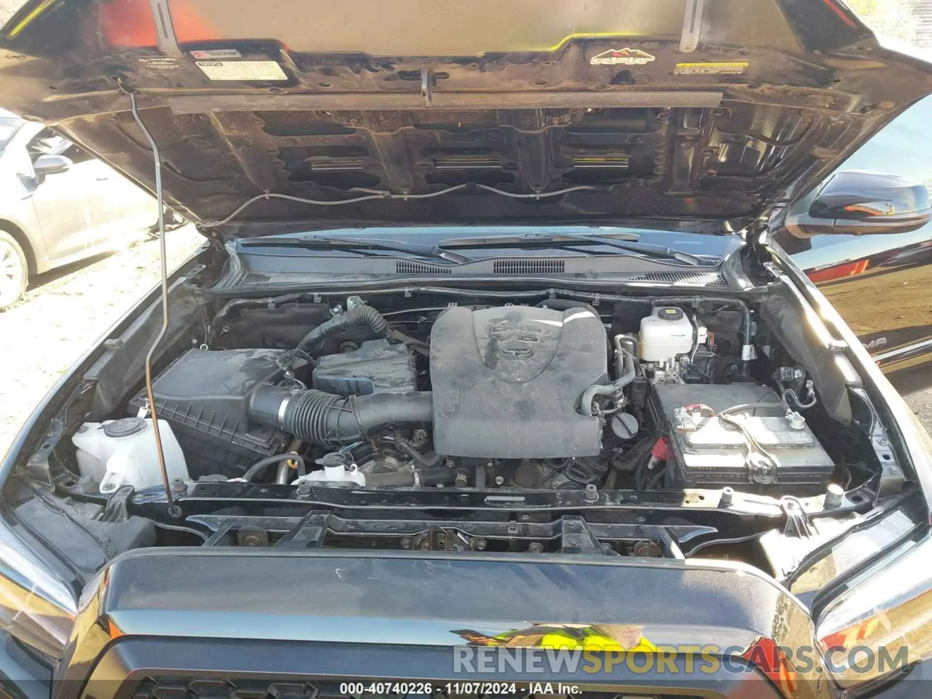 10 Photograph of a damaged car 3TYCZ5AN9PT125231 TOYOTA TACOMA 2023