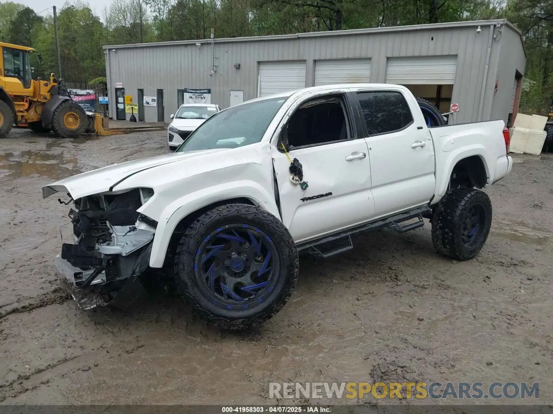 2 Photograph of a damaged car 3TYCZ5ANXPT115873 TOYOTA TACOMA 2023