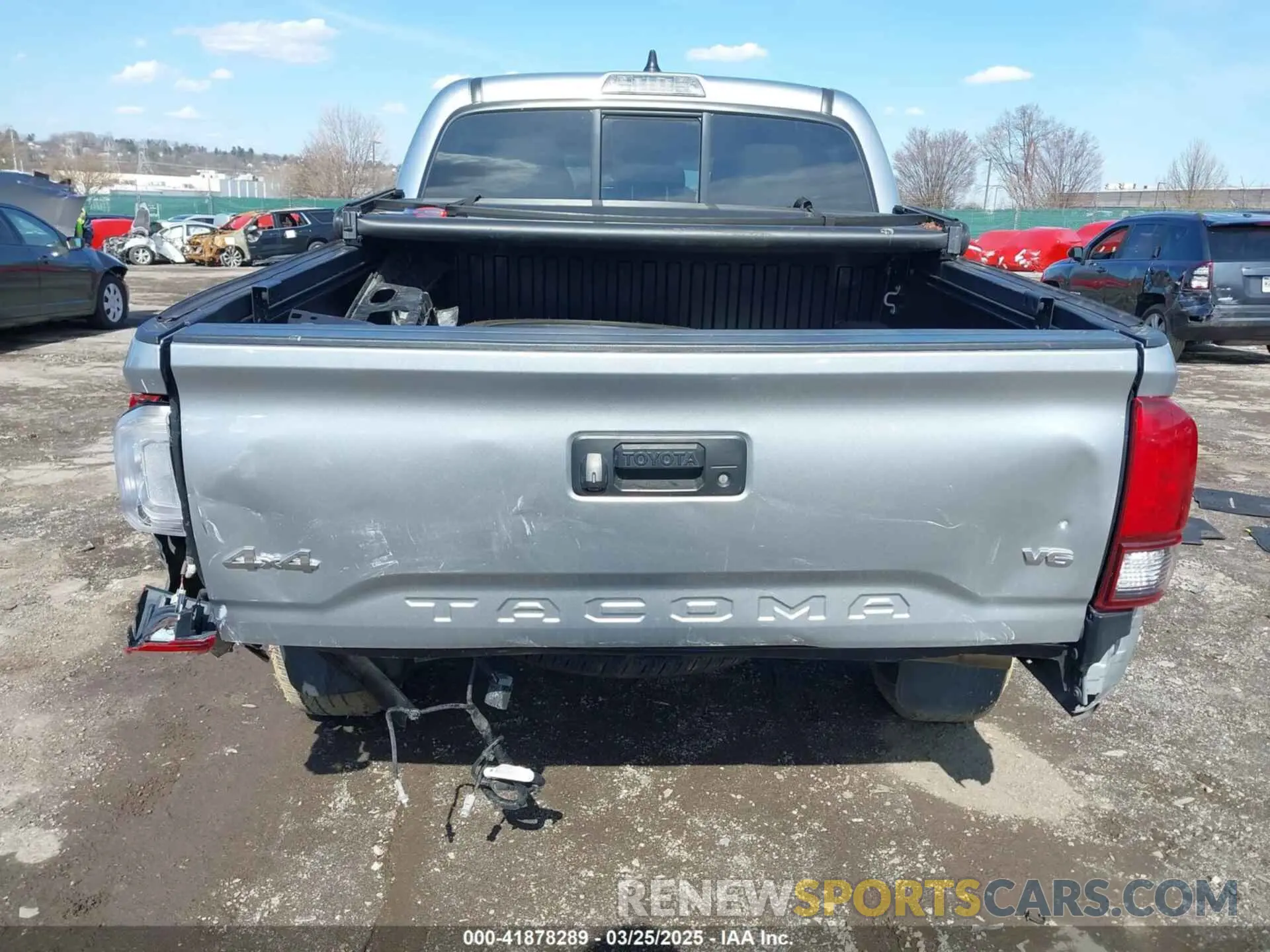 16 Photograph of a damaged car 3TYCZ5ANXPT141762 TOYOTA TACOMA 2023