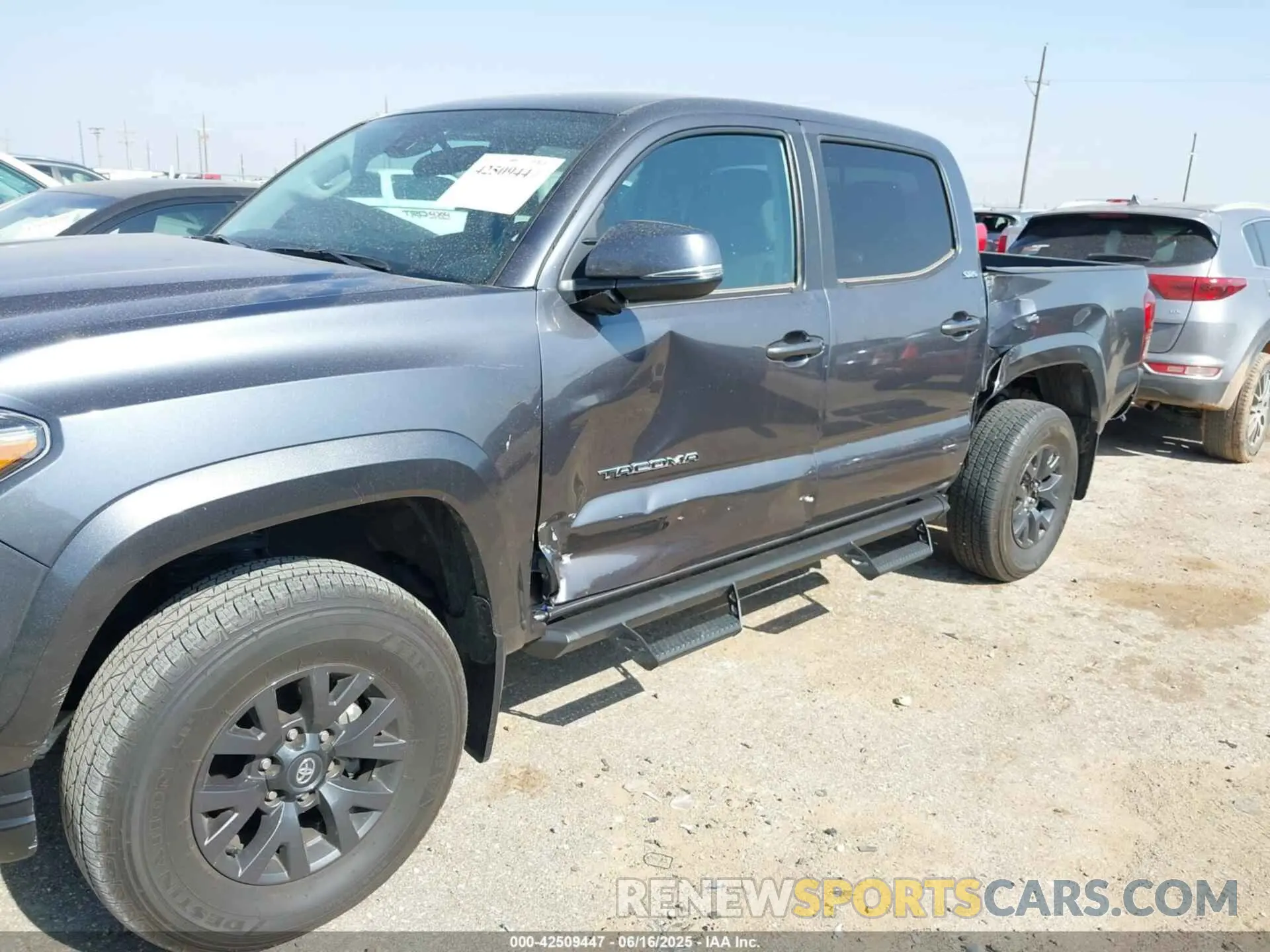 6 Photograph of a damaged car 3TYCZ5ANXPT165964 TOYOTA TACOMA 2023
