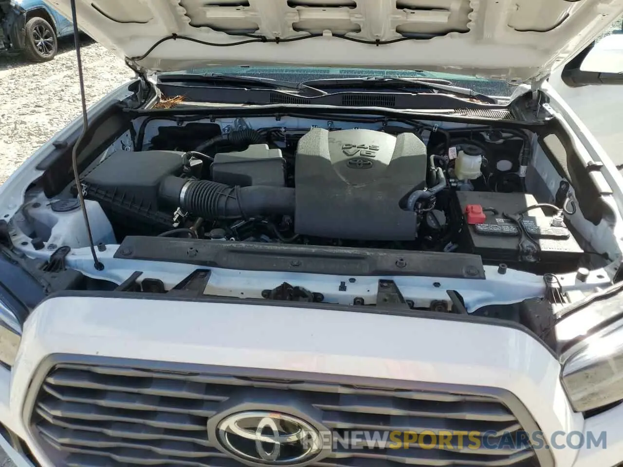 11 Photograph of a damaged car 3TYCZ5ANXPT166015 TOYOTA TACOMA 2023
